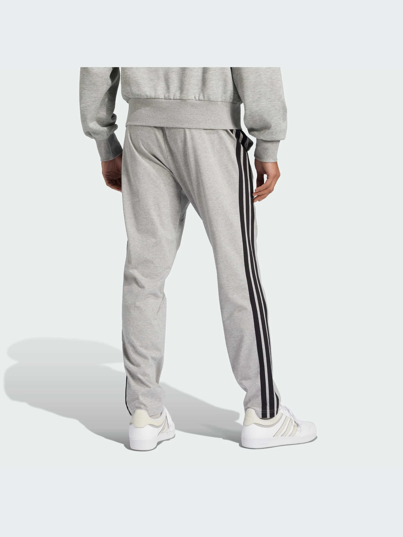 Брюки Adidas модель JE6428-KZ Брюки Adidas модель JE6428-KZ Фото