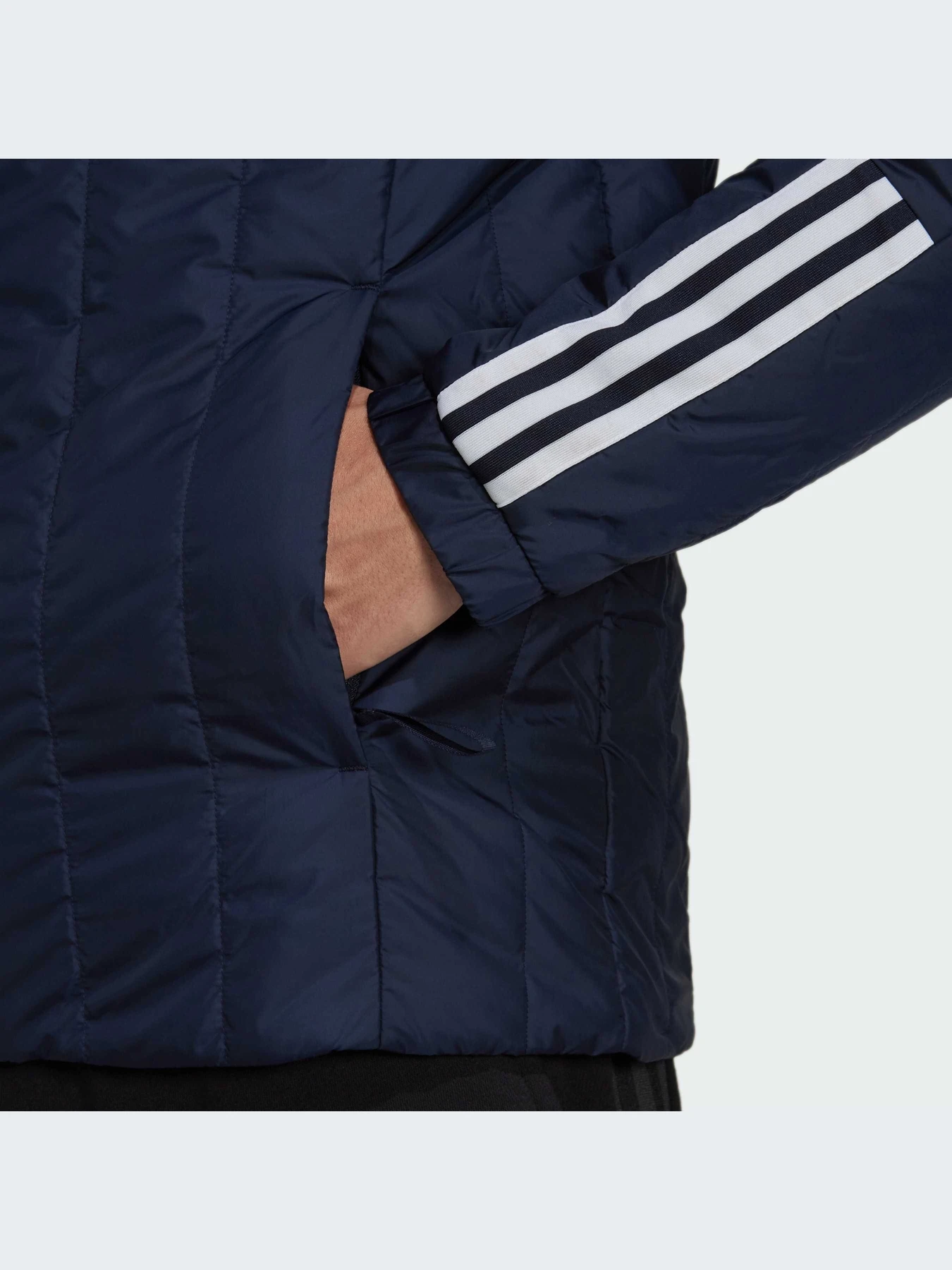 Куртки и дубленки Adidas модель GQ2342-KZ Куртки и дубленки Adidas модель GQ2342-KZ Фото