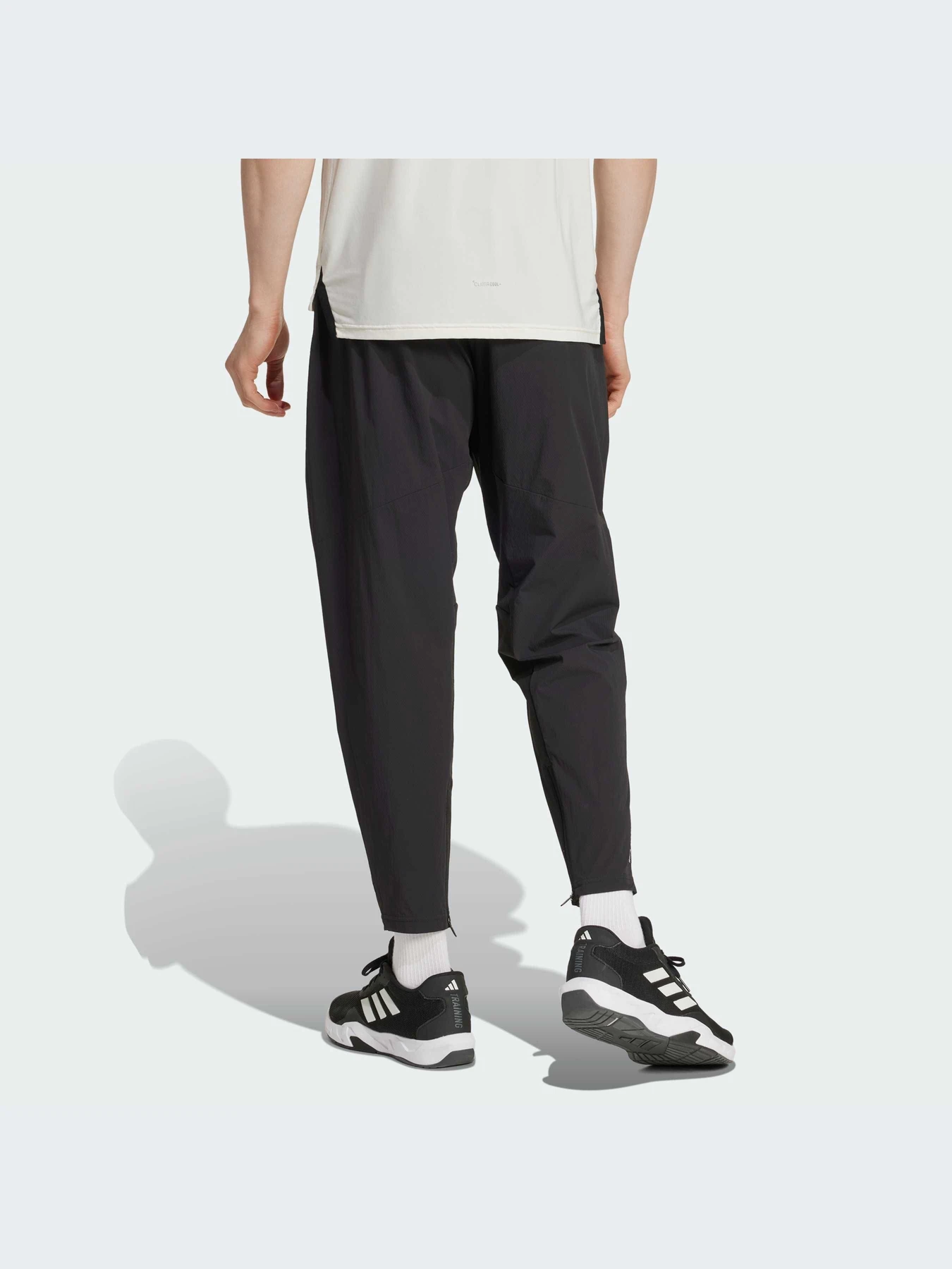 Брюки Adidas модель JI8224-KZ Брюки Adidas модель JI8224-KZ Фото