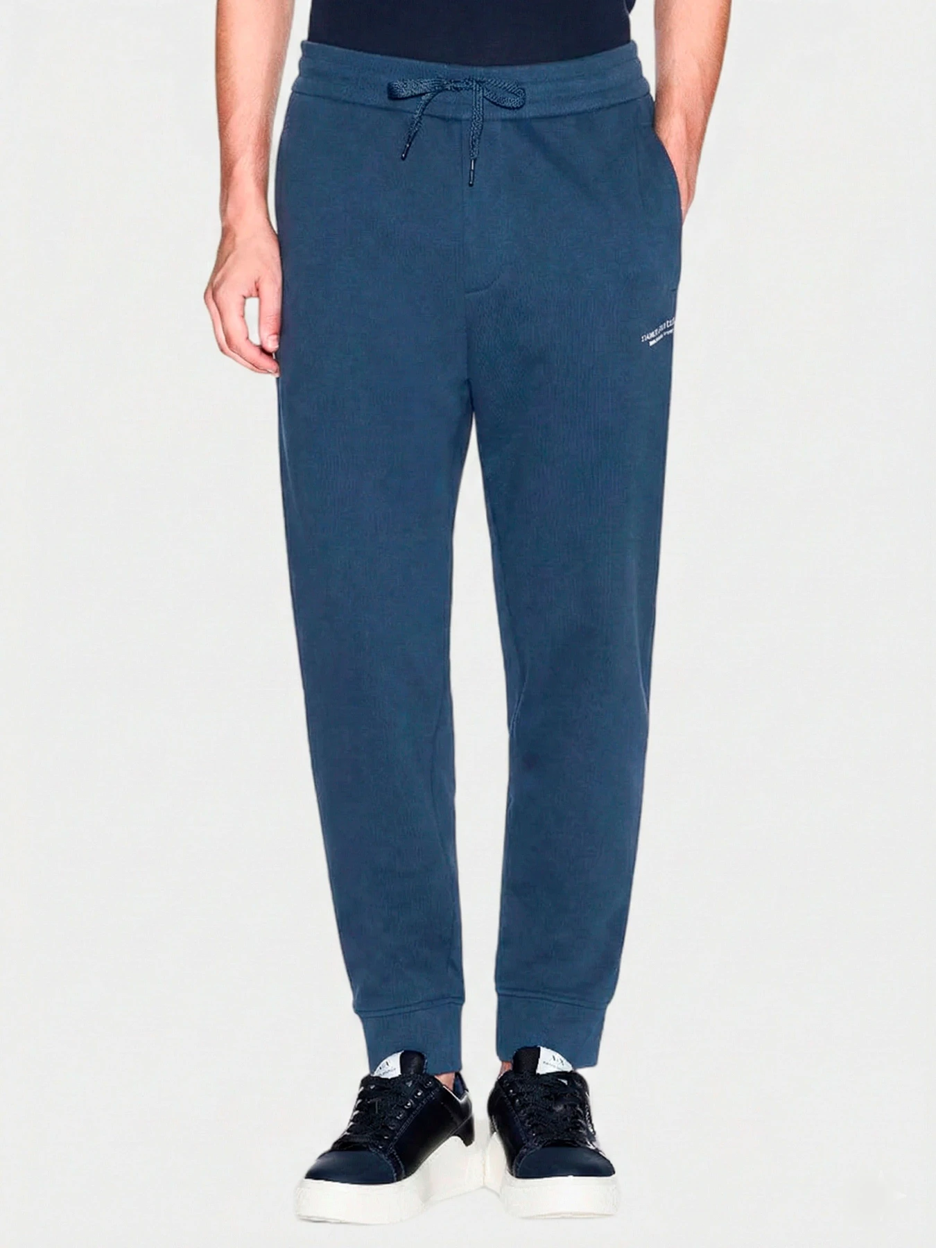 Брюки Armani Exchange модель XM001299-AF20934-UB096 Брюки Armani Exchange модель XM001299-AF20934-UB096 Фото