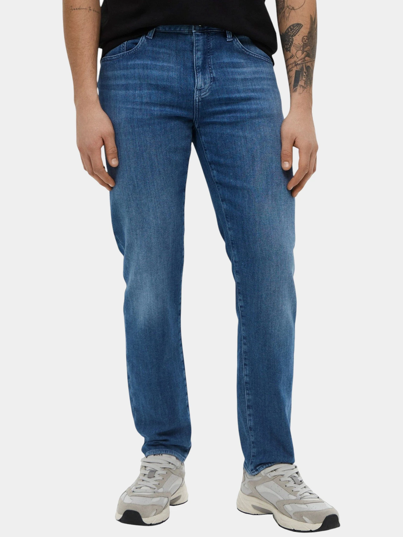 Джинсы Armani Exchange модель XM000049-AF14368-MB002 Джинсы Armani Exchange модель XM000049-AF14368-MB002 Фото
