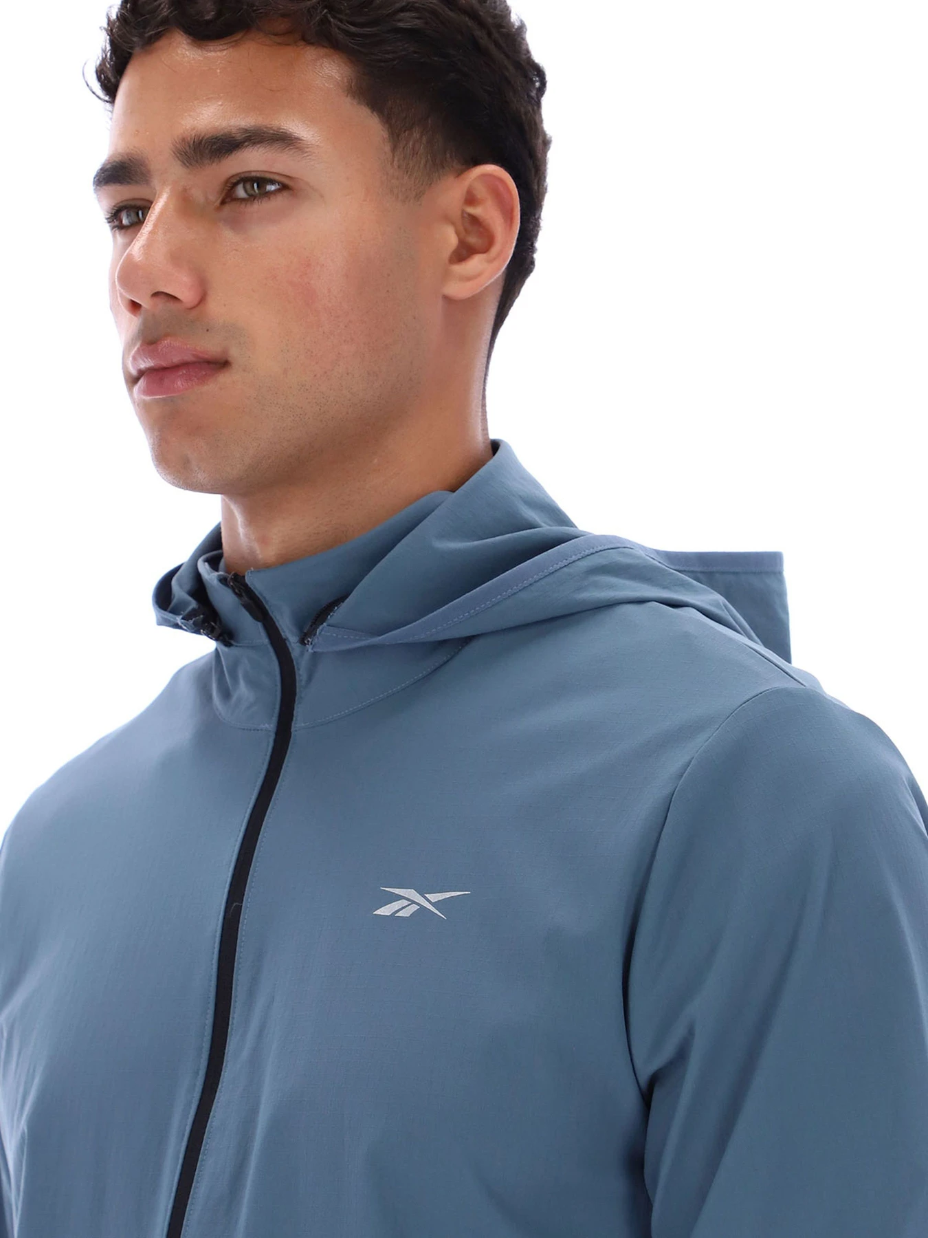 Куртки и дубленки Reebok MILES RUNNING JACKET модель 102247905 Куртки и дубленки Reebok MILES RUNNING JACKET модель 102247905 Фото
