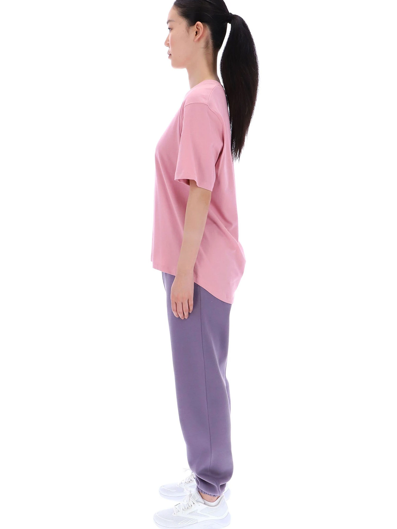 Футболки и поло Reebok BRIELLE CREW NECK OVERSIZ модель 102248509 Футболки и поло Reebok BRIELLE CREW NECK OVERSIZ модель 102248509 Фото