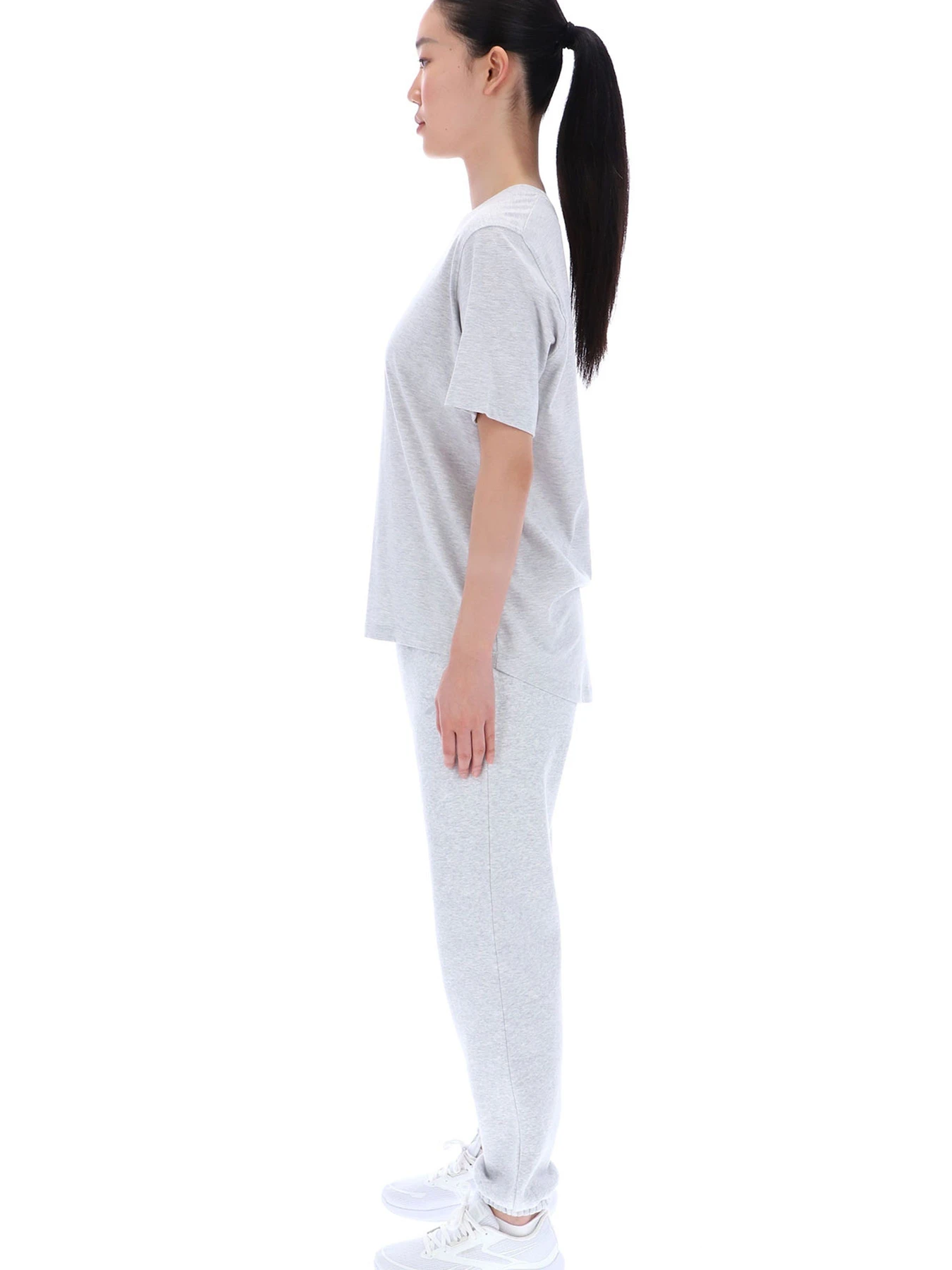 Футболки и поло Reebok BRIELLE CREW NECK OVERSIZ модель 102248510 Футболки и поло Reebok BRIELLE CREW NECK OVERSIZ модель 102248510 Фото