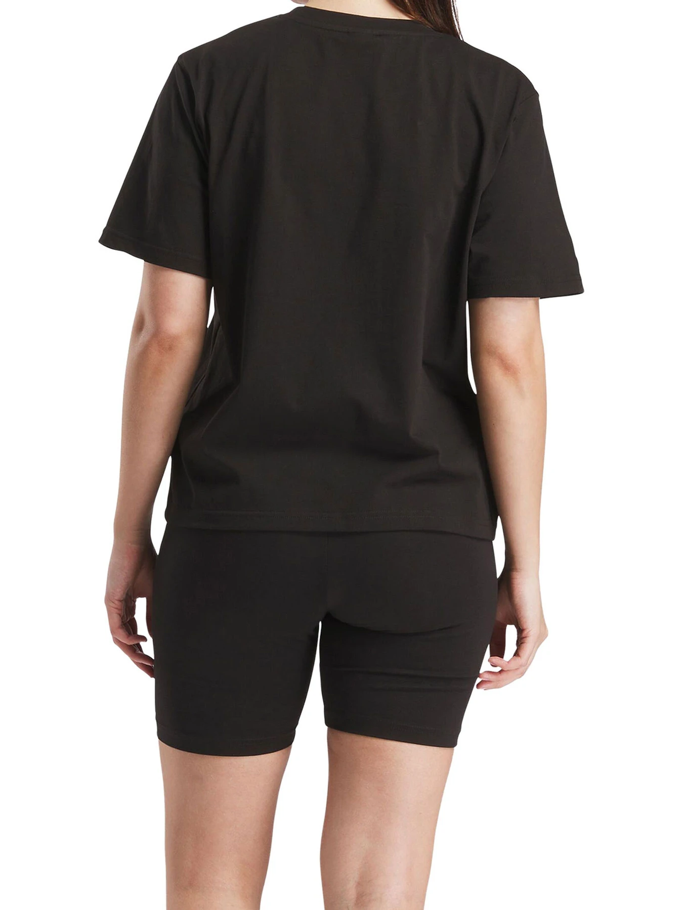 Футболки и поло Reebok NOMA BOUCLE TEE модель 102255766 Футболки и поло Reebok NOMA BOUCLE TEE модель 102255766 Фото