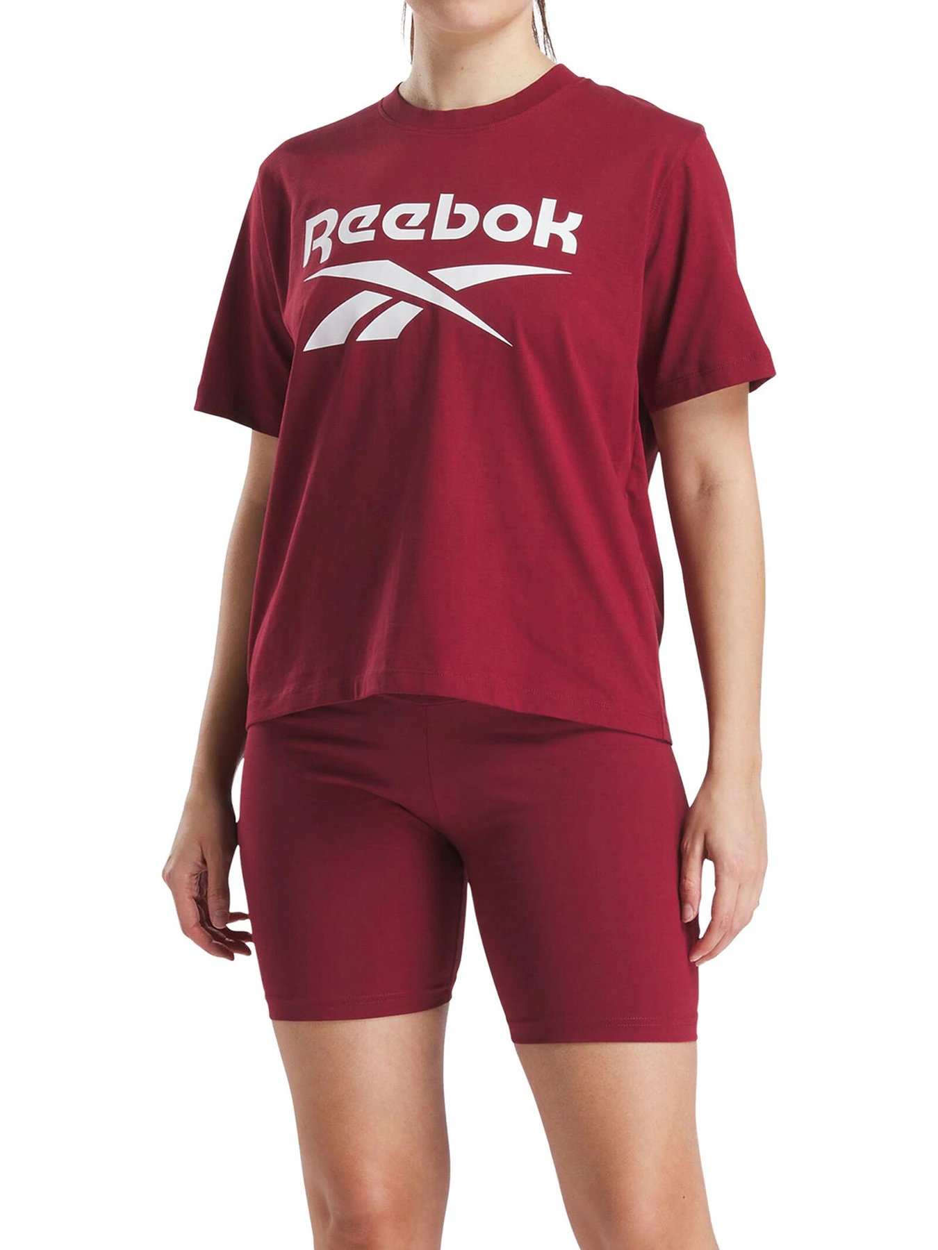 Футболки и поло Reebok NOMA BOUCLE TEE модель 102255767 Футболки и поло Reebok NOMA BOUCLE TEE модель 102255767 Фото