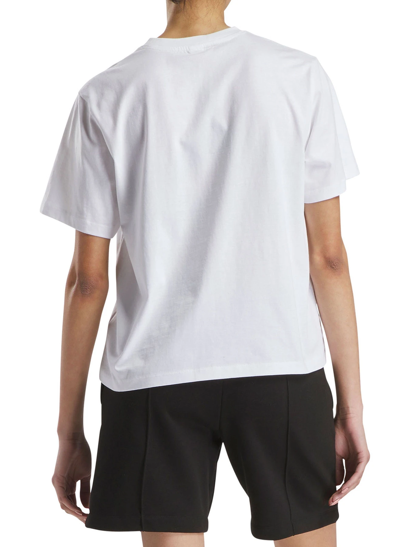 Футболки и поло Reebok NOMA BOUCLE TEE модель 102255772 Футболки и поло Reebok NOMA BOUCLE TEE модель 102255772 Фото