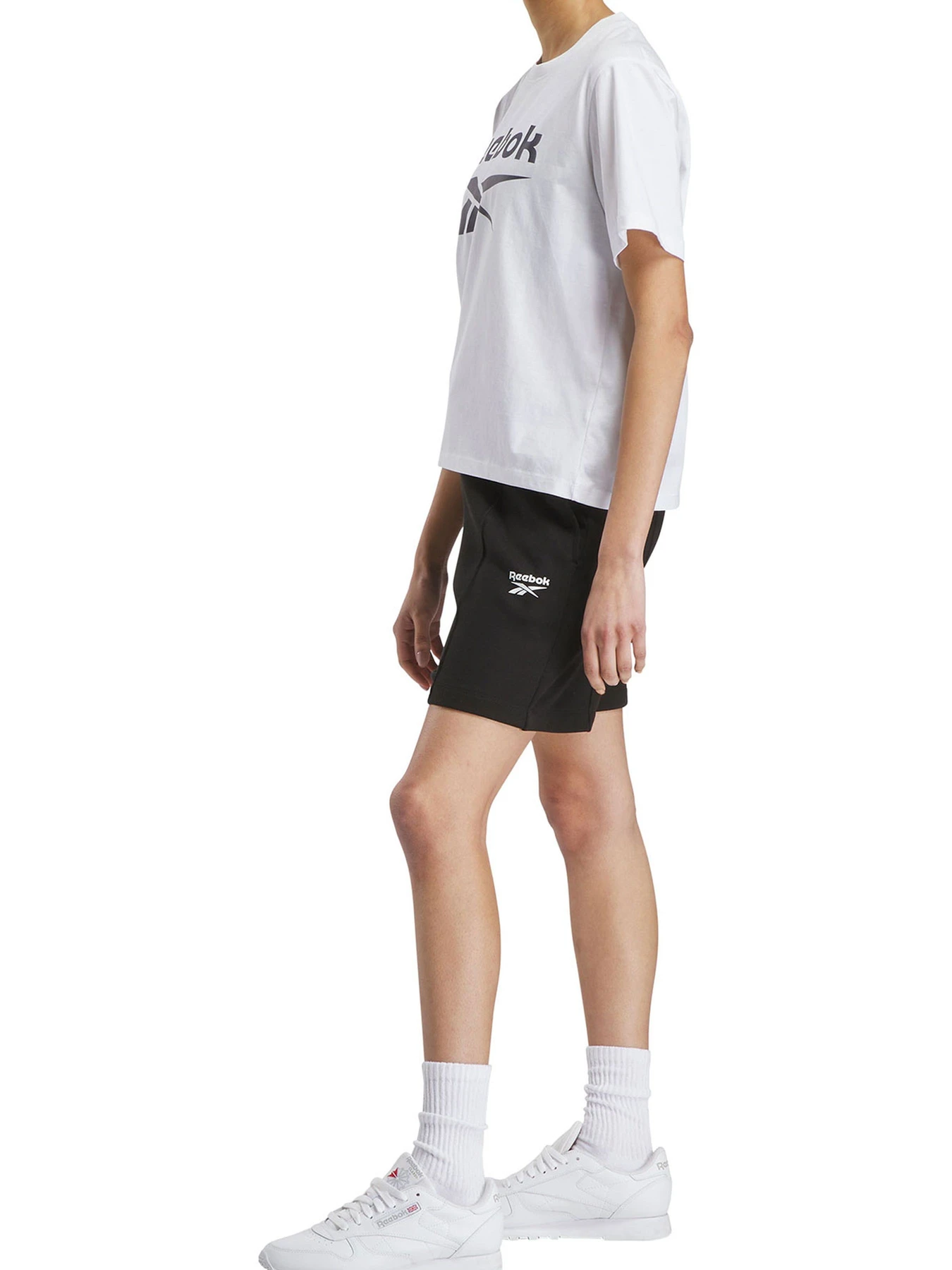Футболки и поло Reebok NOMA BOUCLE TEE модель 102255772 Футболки и поло Reebok NOMA BOUCLE TEE модель 102255772 Фото