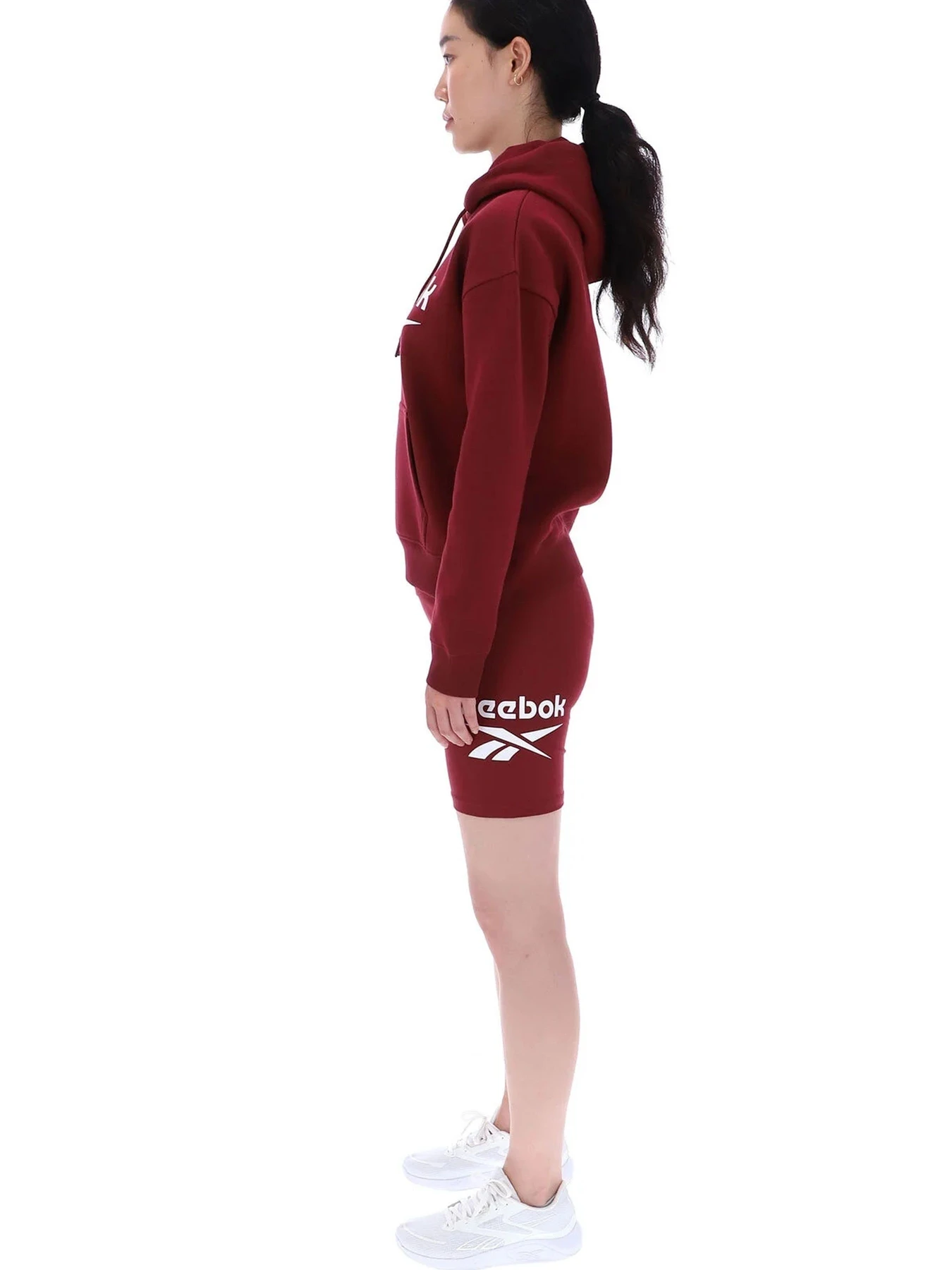 Худи и свитшоты Reebok MARLOWE 2 COL LOGO OVERSI модель 102255742 Худи и свитшоты Reebok MARLOWE 2 COL LOGO OVERSI модель 102255742 Фото