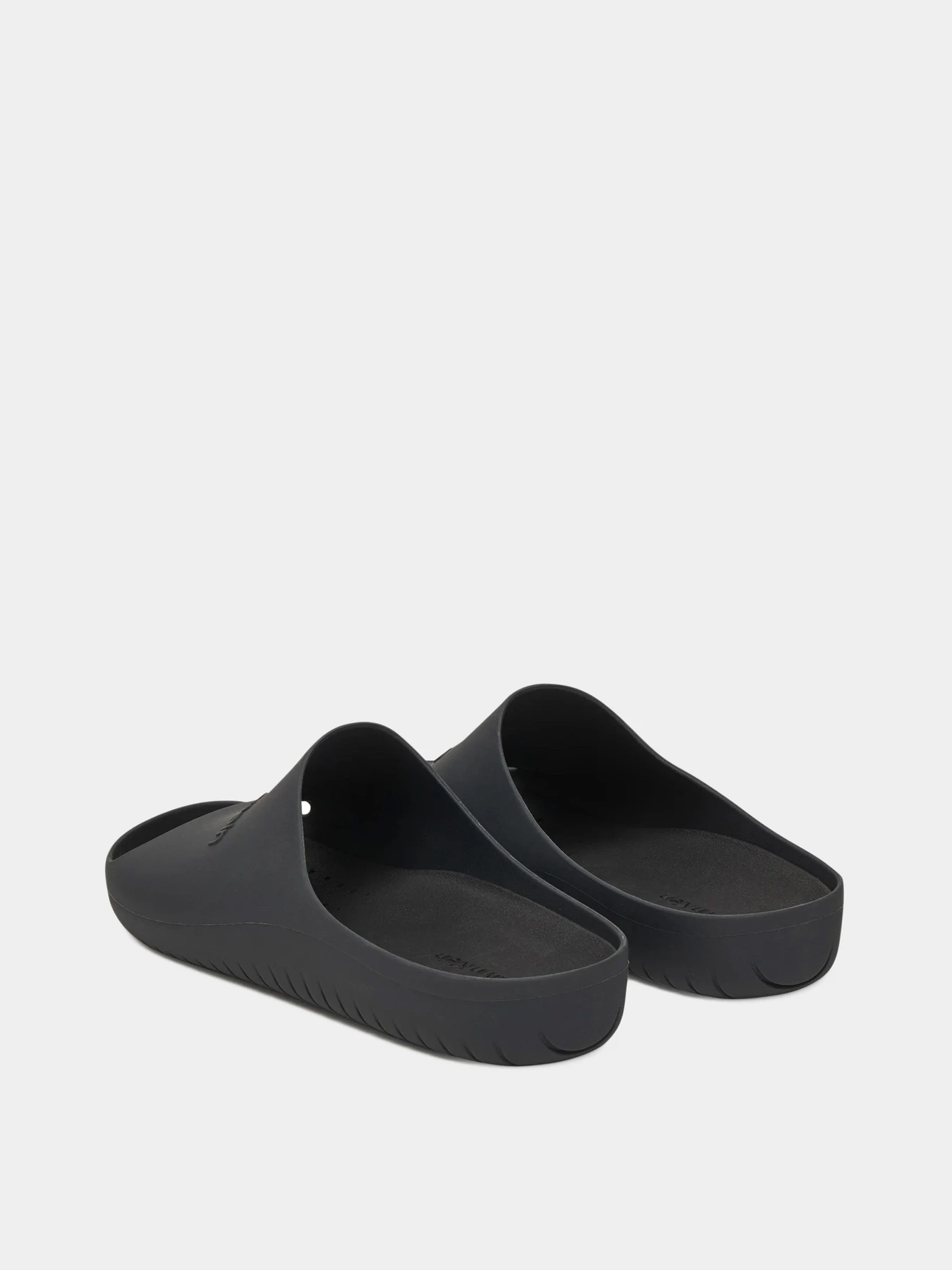 Шлёпанцы Calvin Klein модель HM0HM02014-0GJ Шлёпанцы Calvin Klein модель HM0HM02014-0GJ Фото