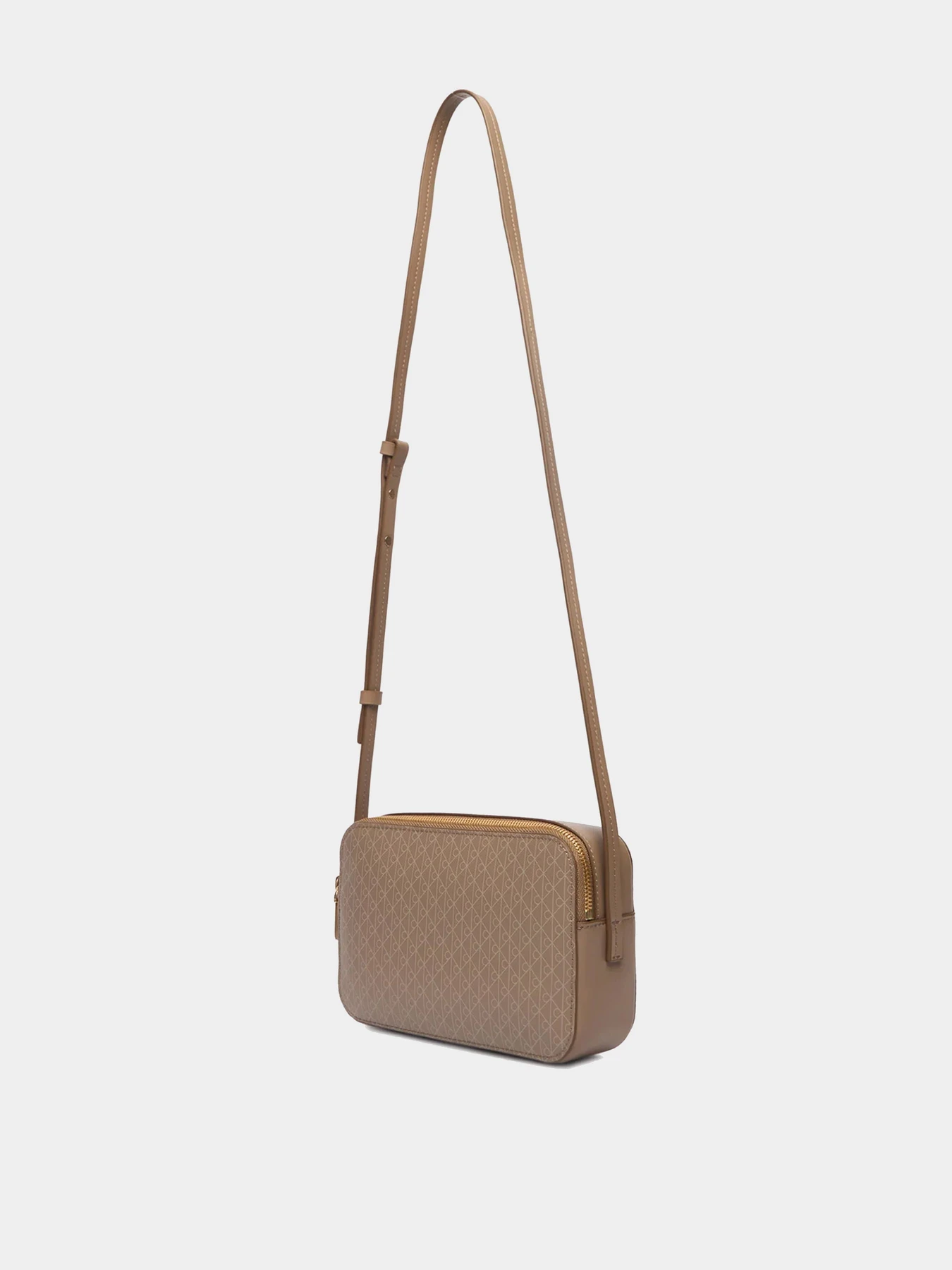Сумки Calvin Klein модель LV04F3268G-3I6 Сумки Calvin Klein модель LV04F3268G-3I6 Фото