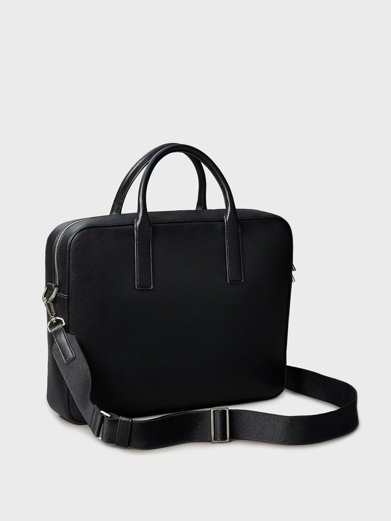 Сумки Calvin Klein модель LV04D3157G-UB1 Сумки Calvin Klein модель LV04D3157G-UB1 Фото