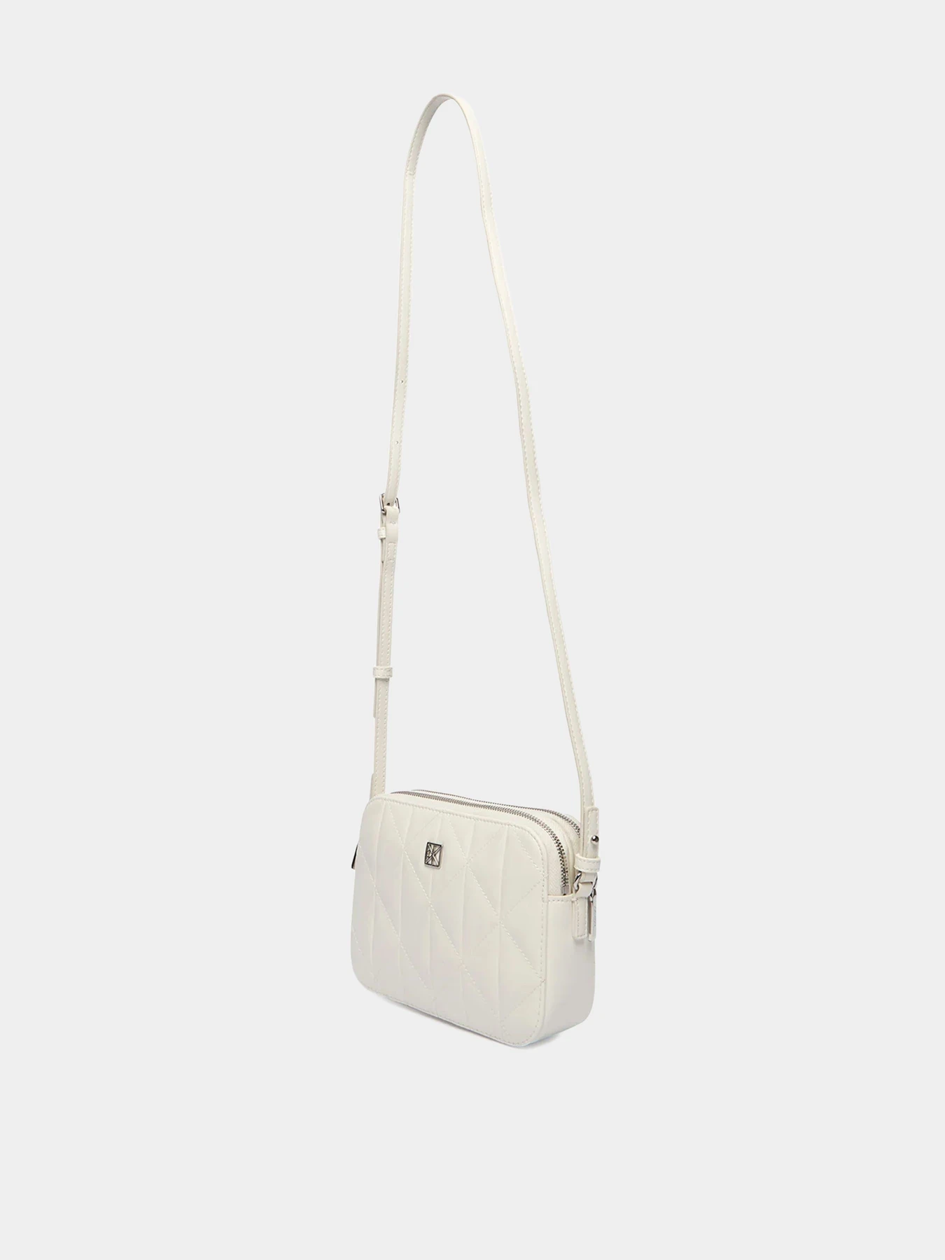 Сумки Calvin Klein модель LV04F3328G-FUP Сумки Calvin Klein модель LV04F3328G-FUP Фото