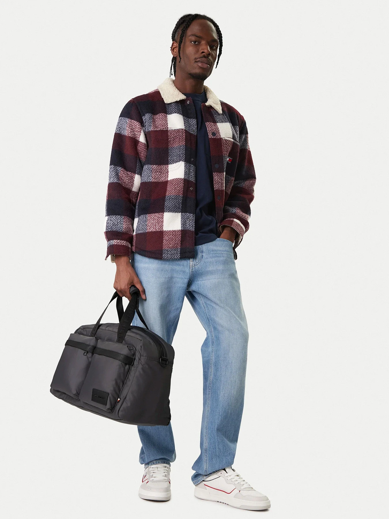 Сумки Tommy Hilfiger модель AM0AM14008-PSM Сумки Tommy Hilfiger модель AM0AM14008-PSM Фото