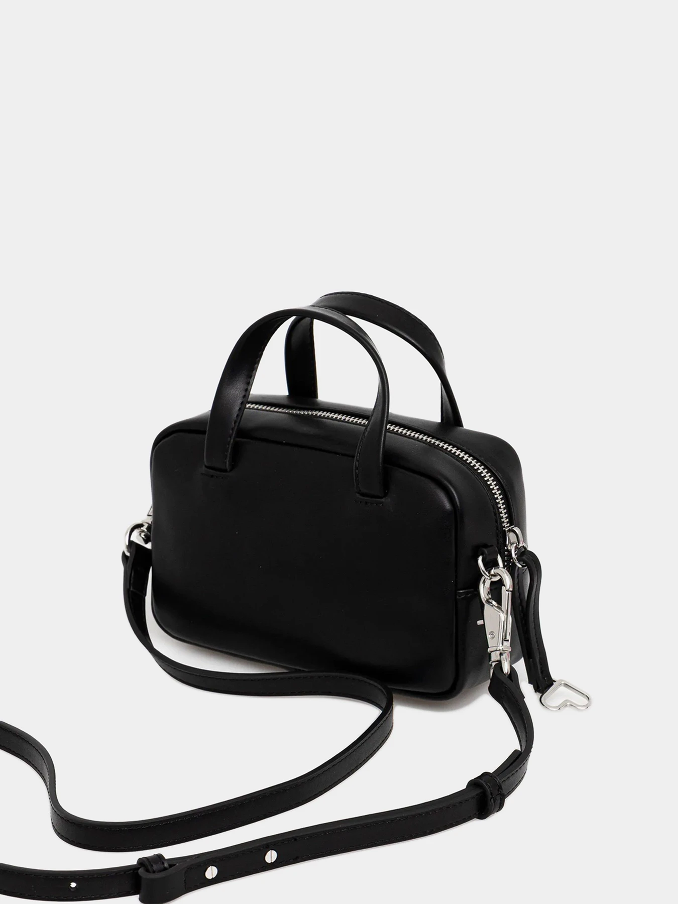 Сумки Tommy Hilfiger модель AW0AW18084-BDS Сумки Tommy Hilfiger модель AW0AW18084-BDS Фото