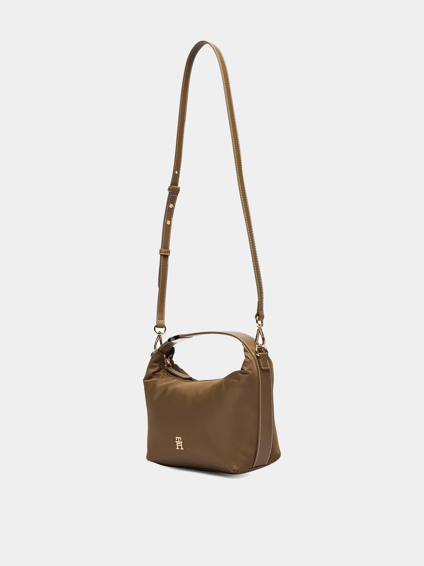 Сумки Tommy Hilfiger модель AW0AW18164-R07 Сумки Tommy Hilfiger модель AW0AW18164-R07 Фото