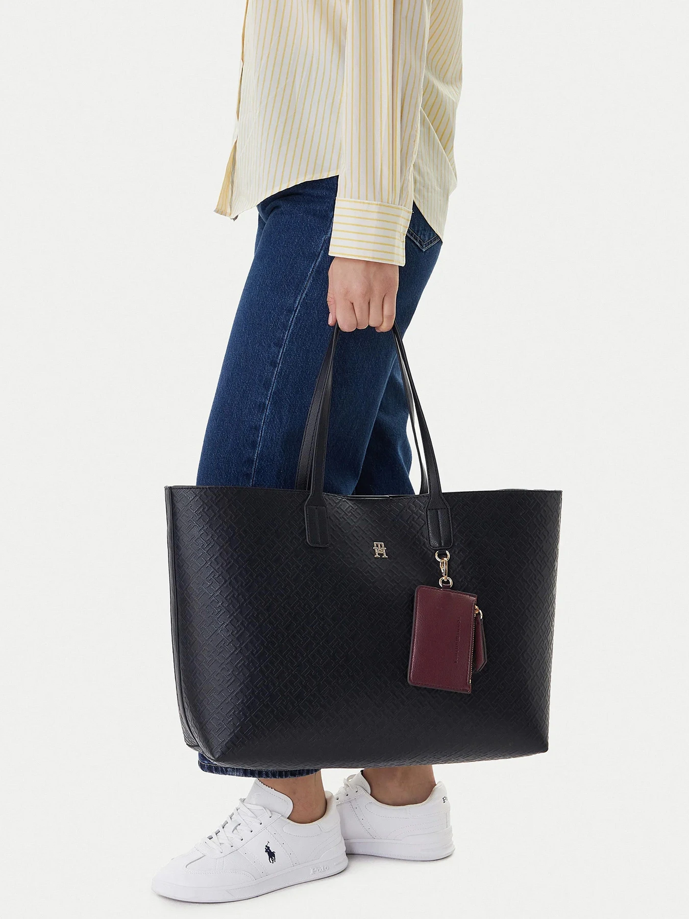 Сумки Tommy Hilfiger модель AW0AW18174-DW6 Сумки Tommy Hilfiger модель AW0AW18174-DW6 Фото