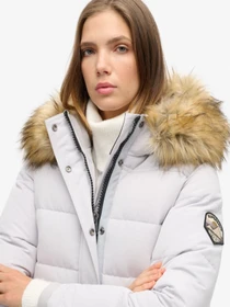 Куртки и дубленки Superdry модель W5011785A-grey Фото