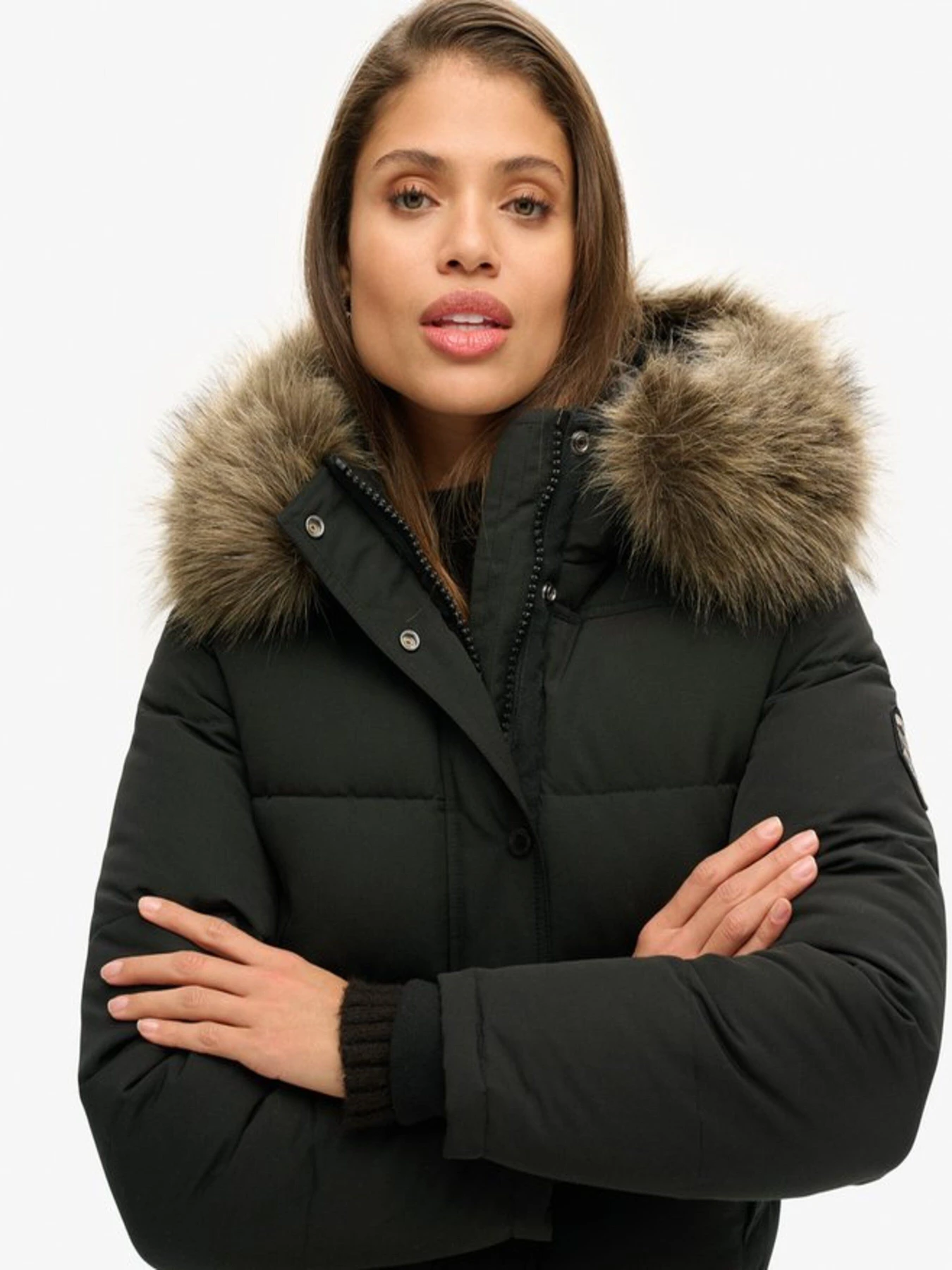 Куртки и дубленки Superdry модель W5011785A-black Фото