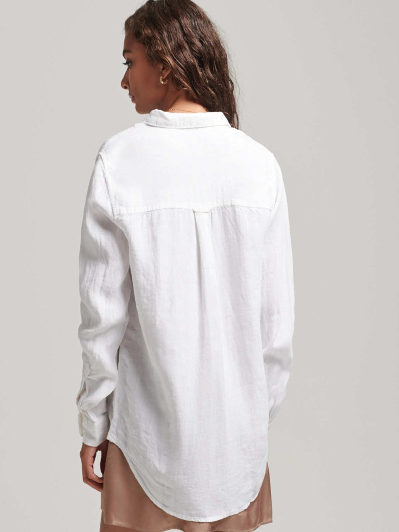 Рубашки Superdry модель W4010329A-white Фото