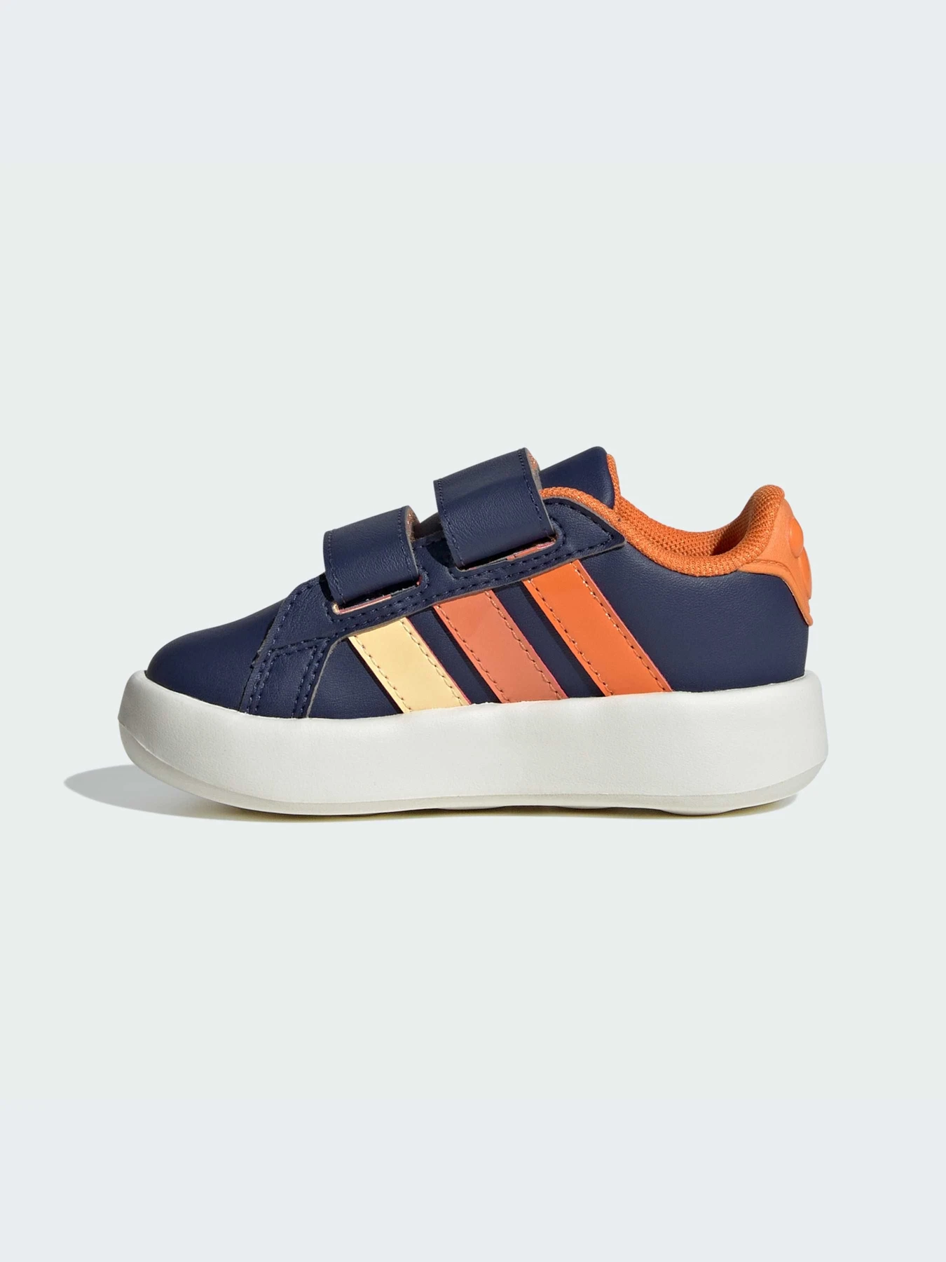 Кроссовки Adidas модель JS2344-KZ Кроссовки Adidas модель JS2344-KZ Фото