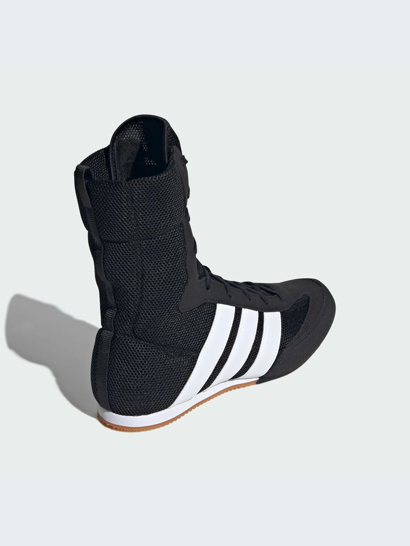 Кроссовки Adidas модель JQ8538-KZ Кроссовки Adidas модель JQ8538-KZ Фото