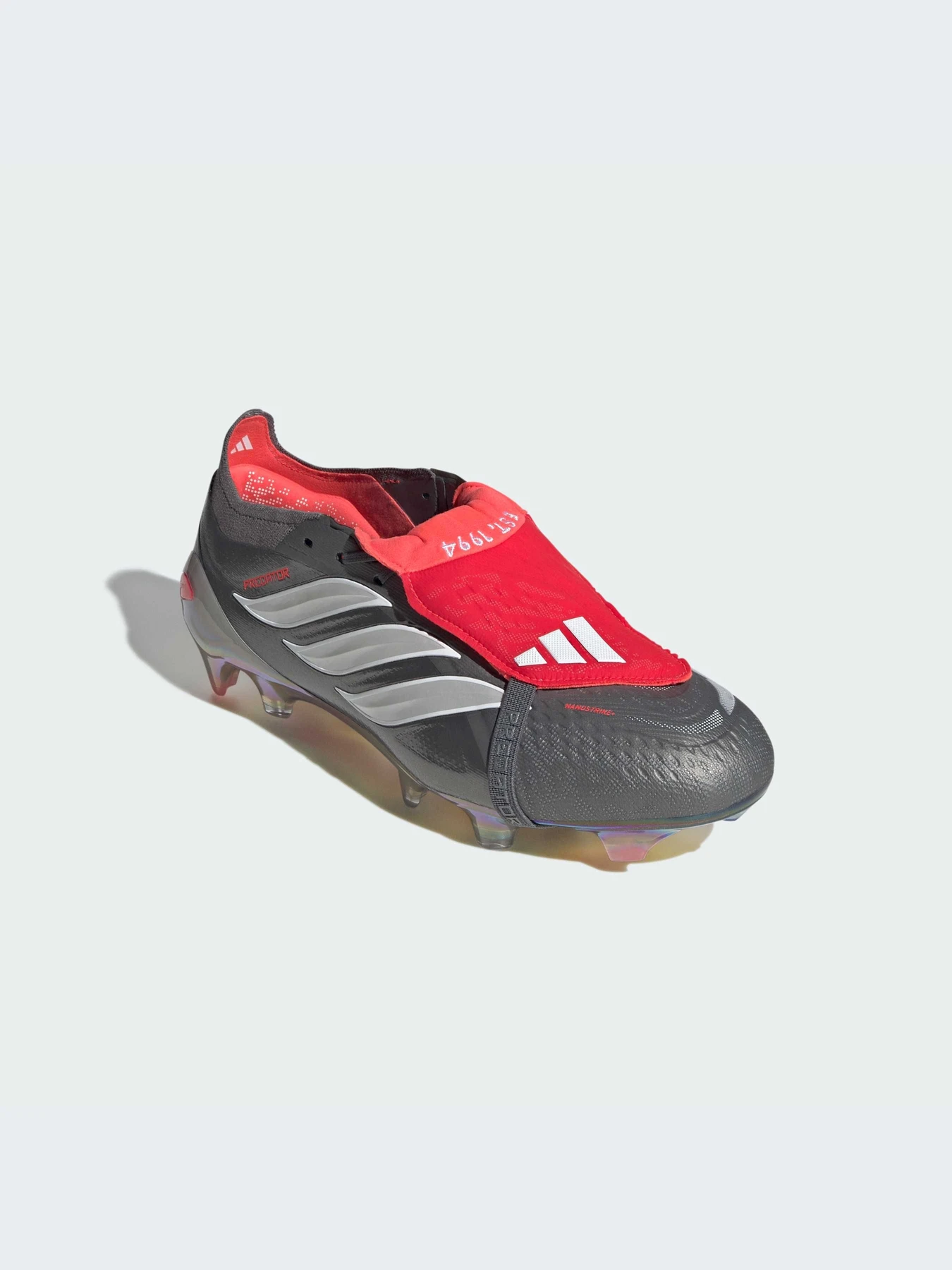 Кроссовки Adidas Predator модель JS0379-KZ Кроссовки Adidas Predator модель JS0379-KZ Фото
