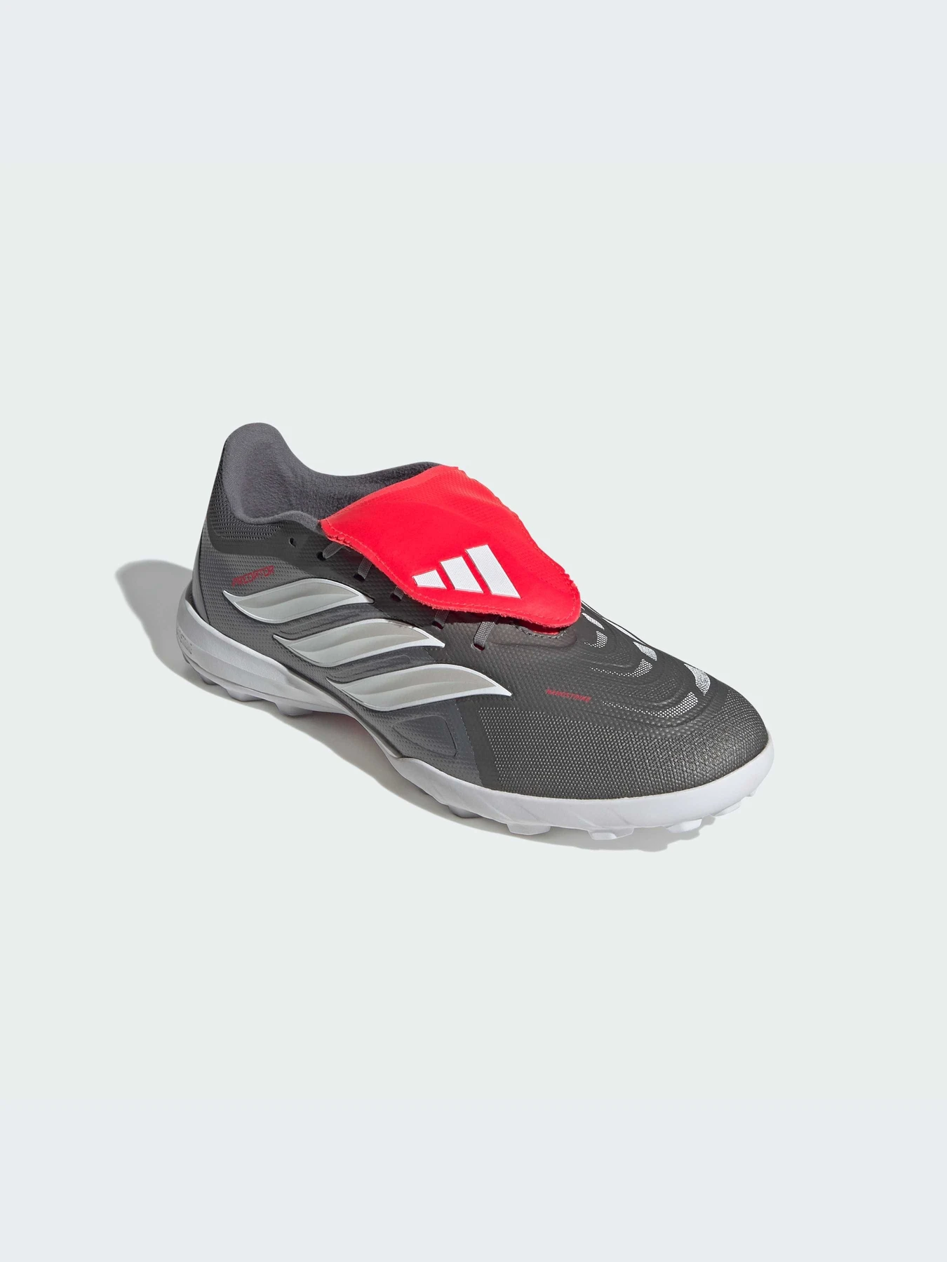 Кроссовки Adidas Predator модель JR7875-KZ Кроссовки Adidas Predator модель JR7875-KZ Фото