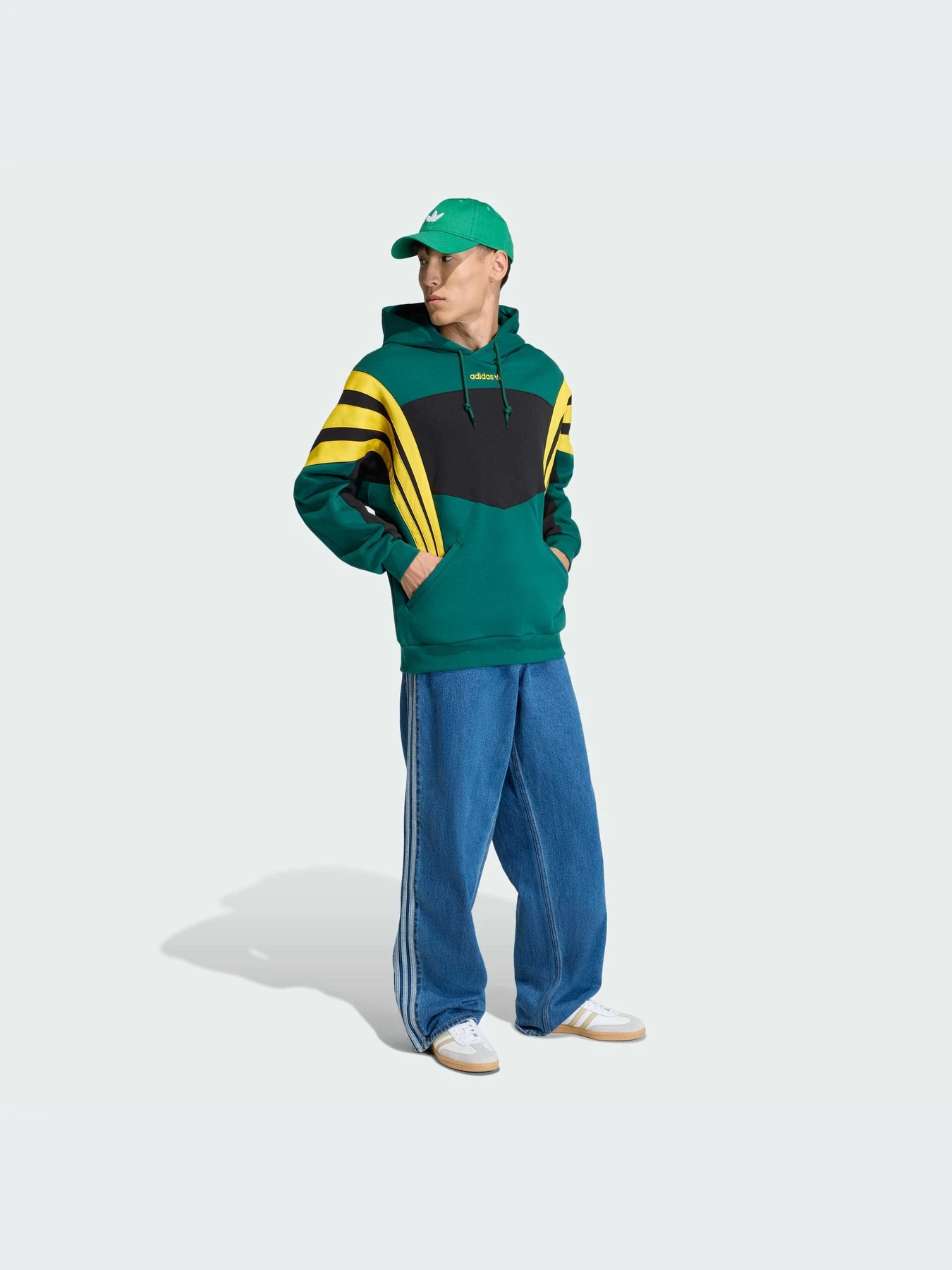 Худи и свитшоты Adidas модель KT0728-KZ Худи и свитшоты Adidas модель KT0728-KZ Фото