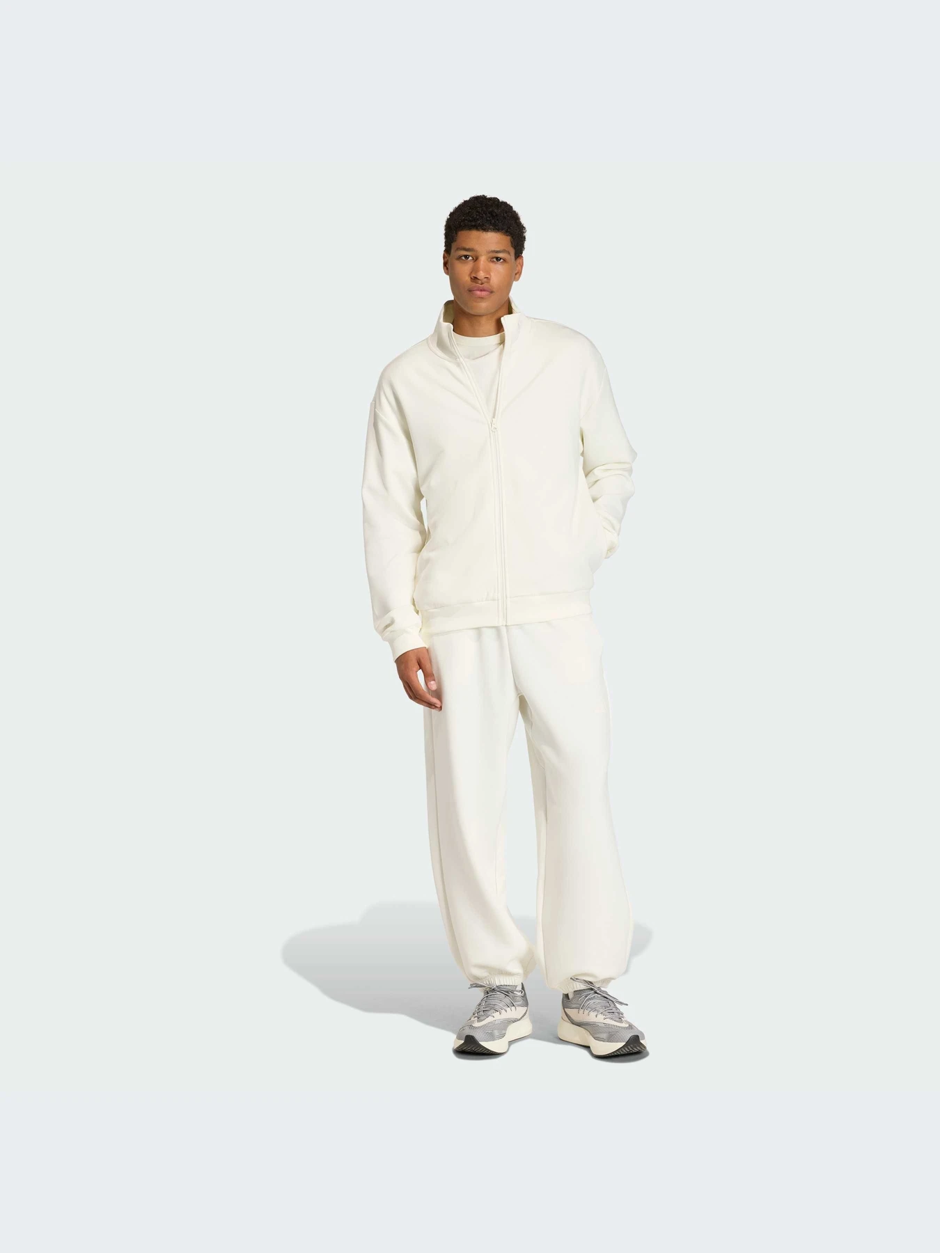 Худи и свитшоты Adidas модель KF0345-KZ Худи и свитшоты Adidas модель KF0345-KZ Фото