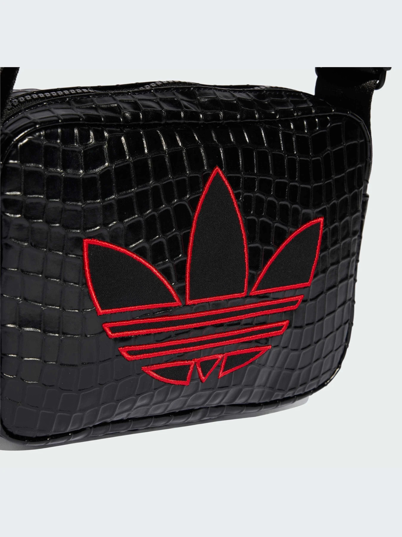 Сумки Adidas модель KE0685-KZ Сумки Adidas модель KE0685-KZ Фото