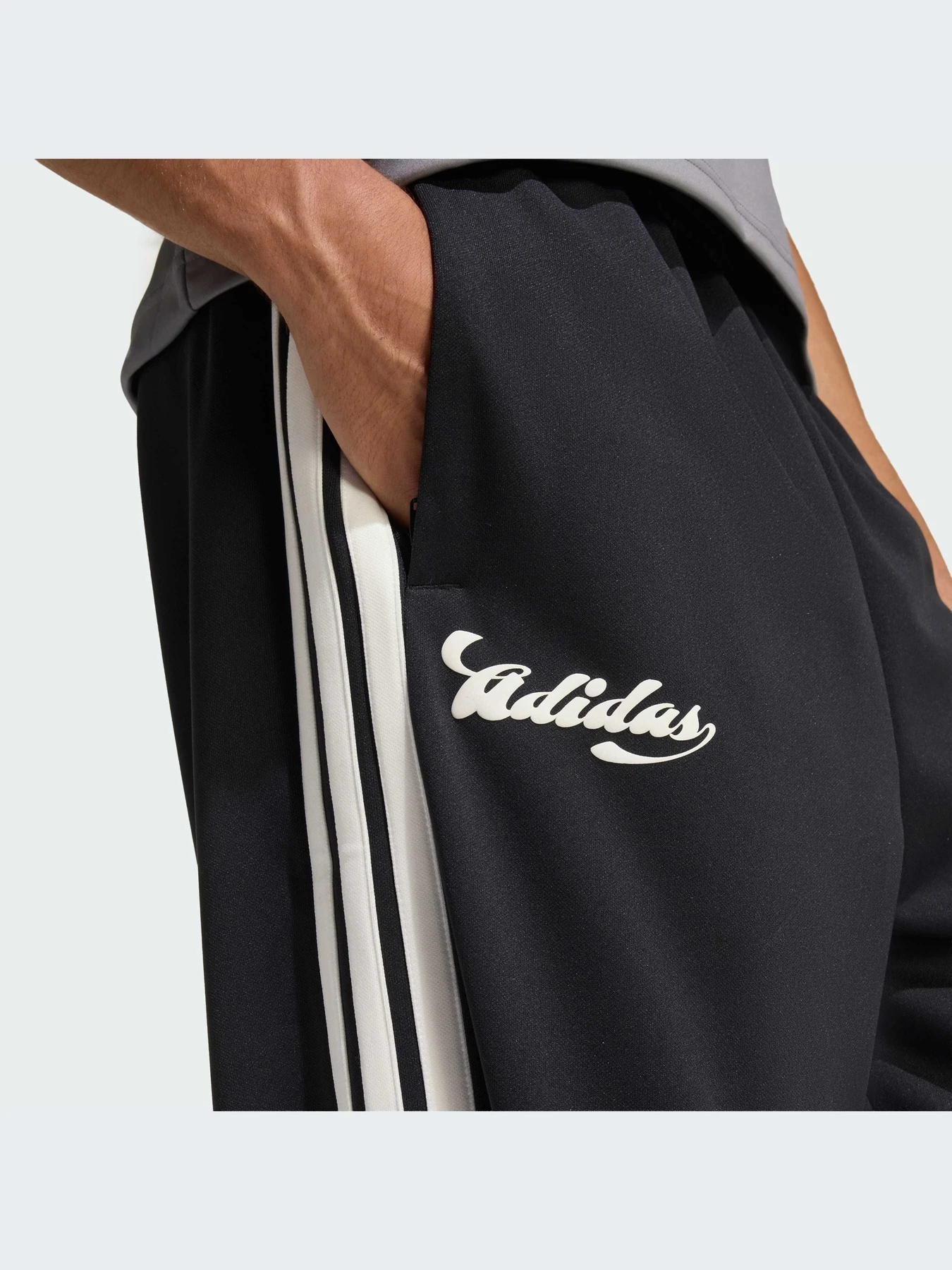 Брюки Adidas Tiro модель KA9161-KZ Брюки Adidas Tiro модель KA9161-KZ Фото