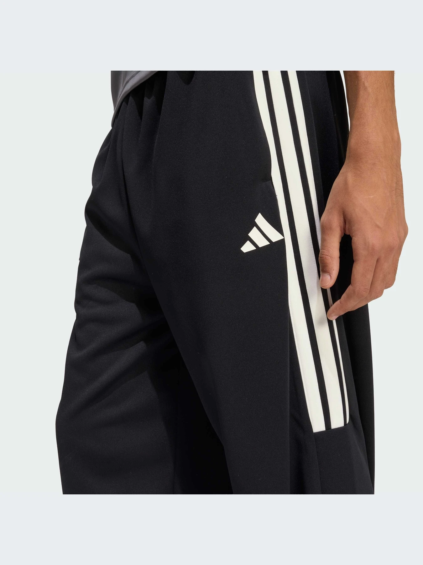 Брюки Adidas Tiro модель KA9161-KZ Брюки Adidas Tiro модель KA9161-KZ Фото