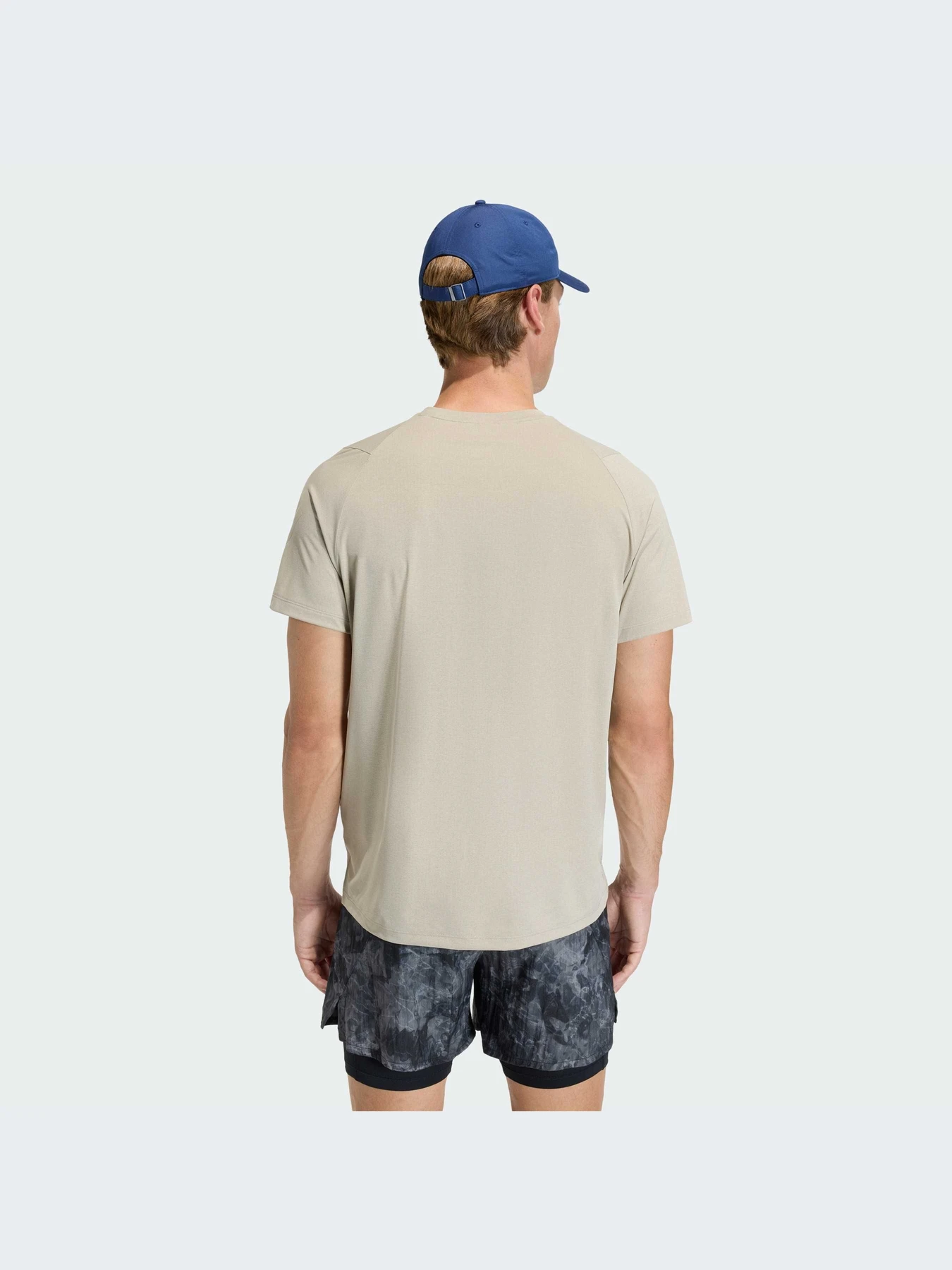 Футболки и поло Adidas модель JZ7696-KZ Футболки и поло Adidas модель JZ7696-KZ Фото