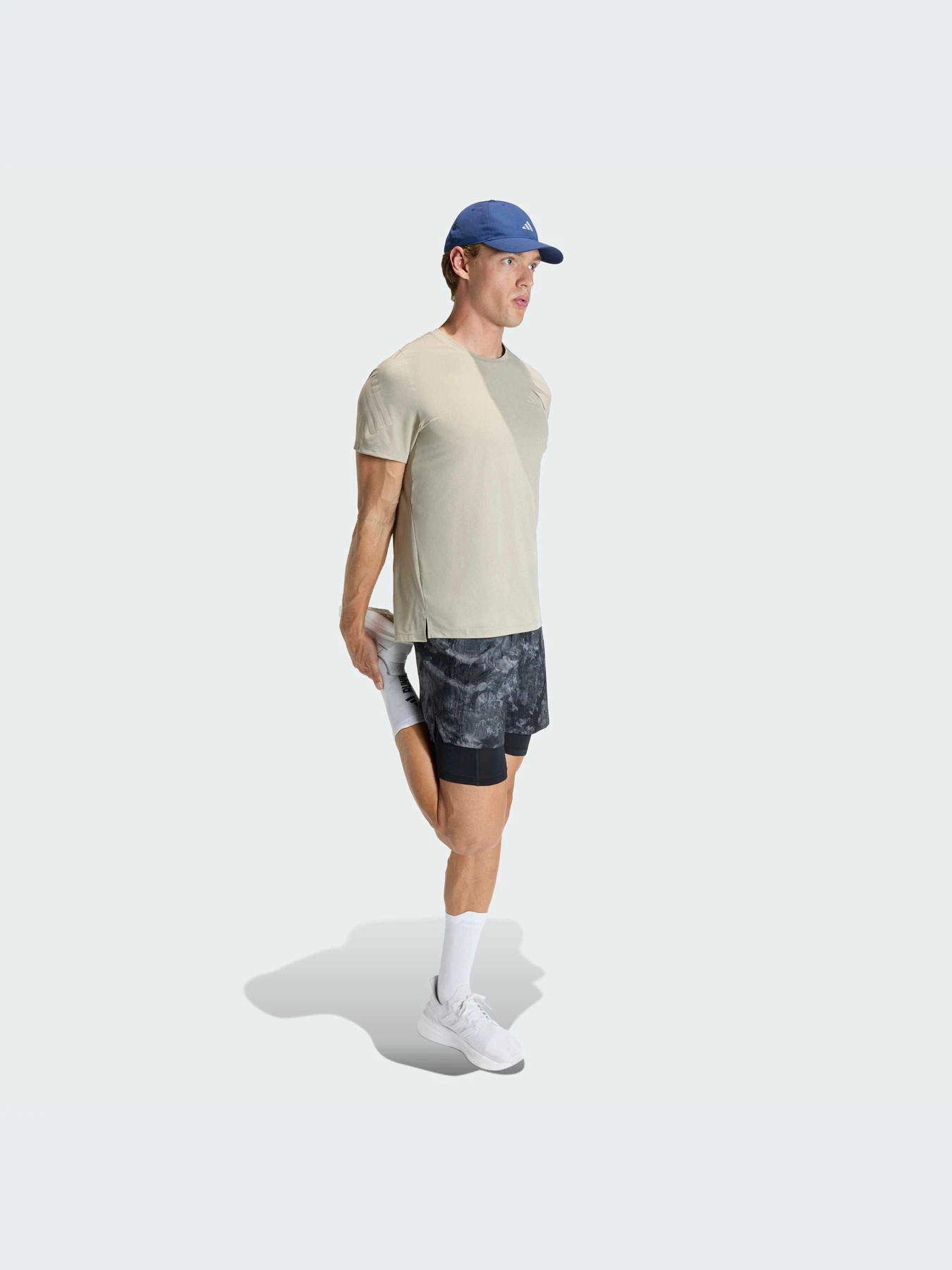 Футболки и поло Adidas модель JZ7696-KZ Футболки и поло Adidas модель JZ7696-KZ Фото