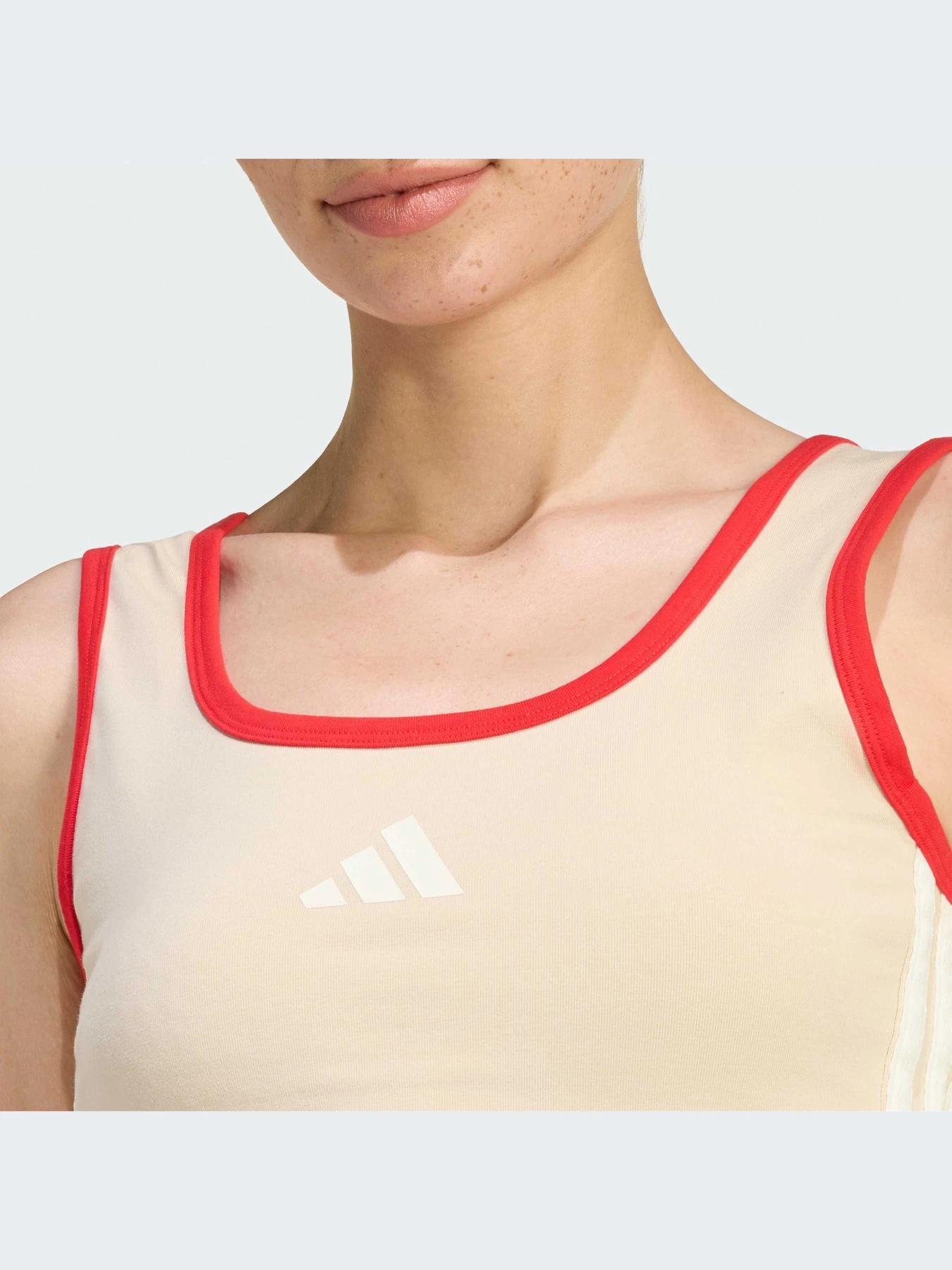 Футболки и поло Adidas модель KE9575-KZ Футболки и поло Adidas модель KE9575-KZ Фото