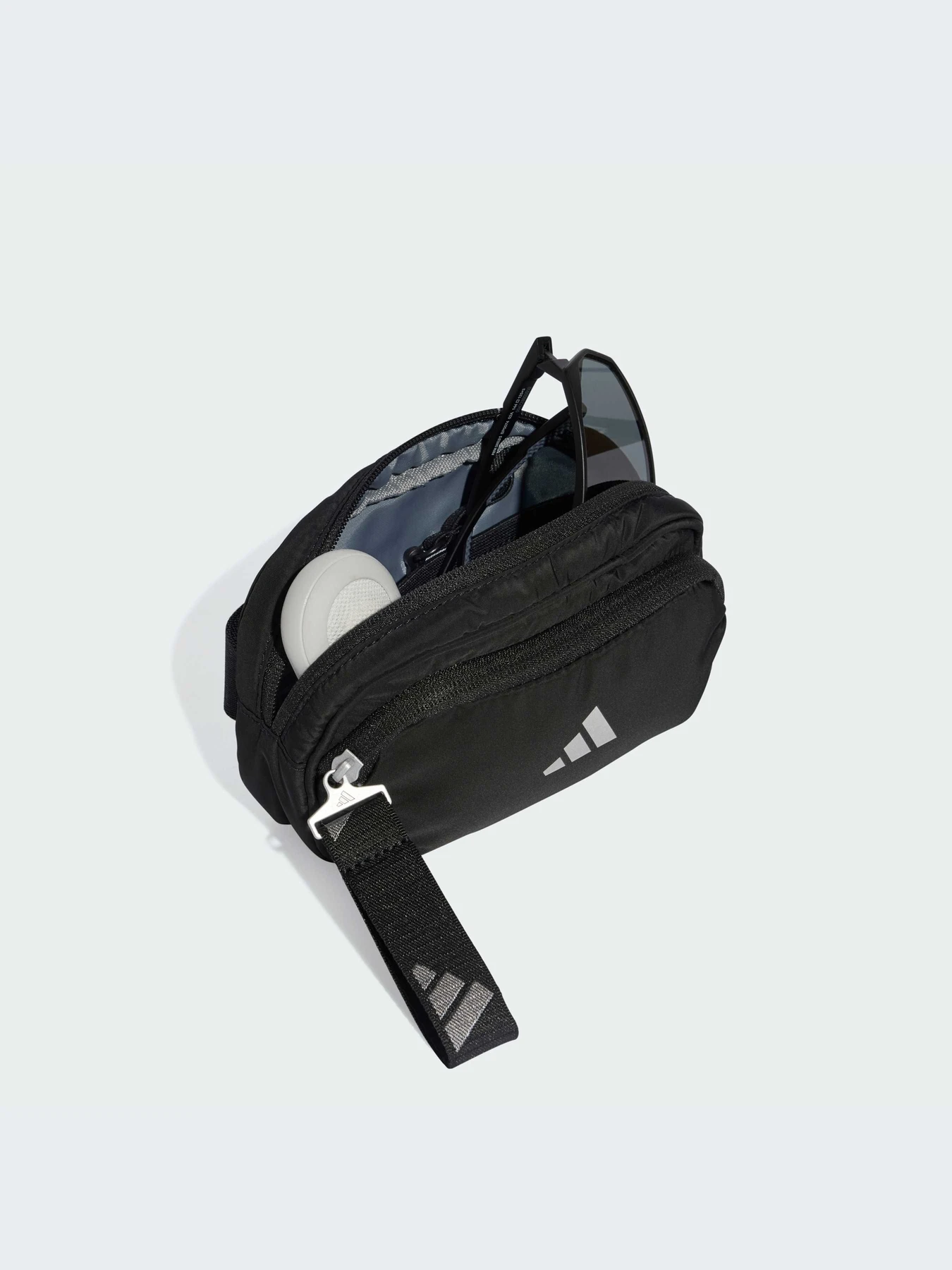 Сумки Adidas Clima модель JE3225-KZ Сумки Adidas Clima модель JE3225-KZ Фото