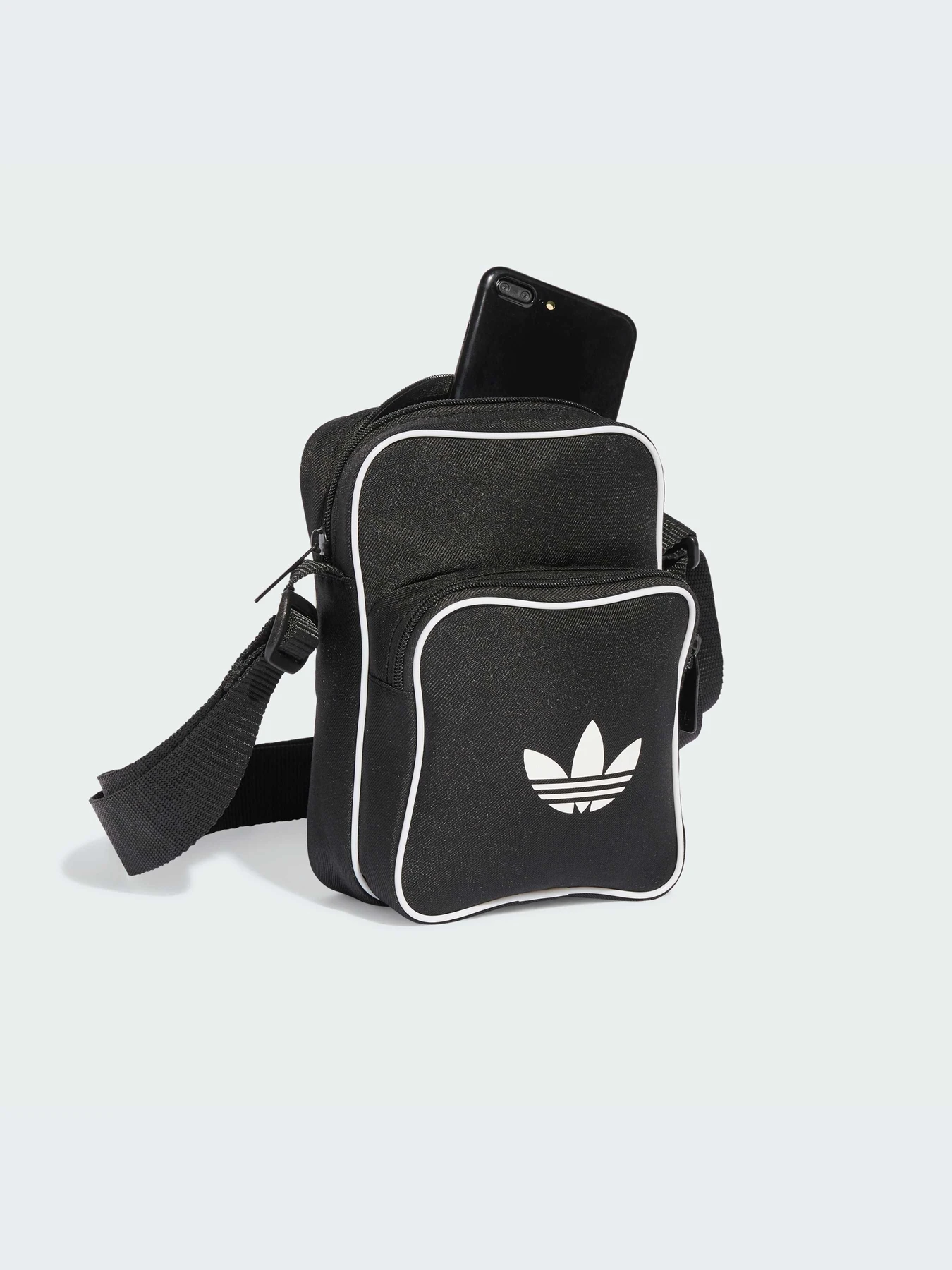 Сумки Adidas Adicolor модель JX0257-KZ Сумки Adidas Adicolor модель JX0257-KZ Фото
