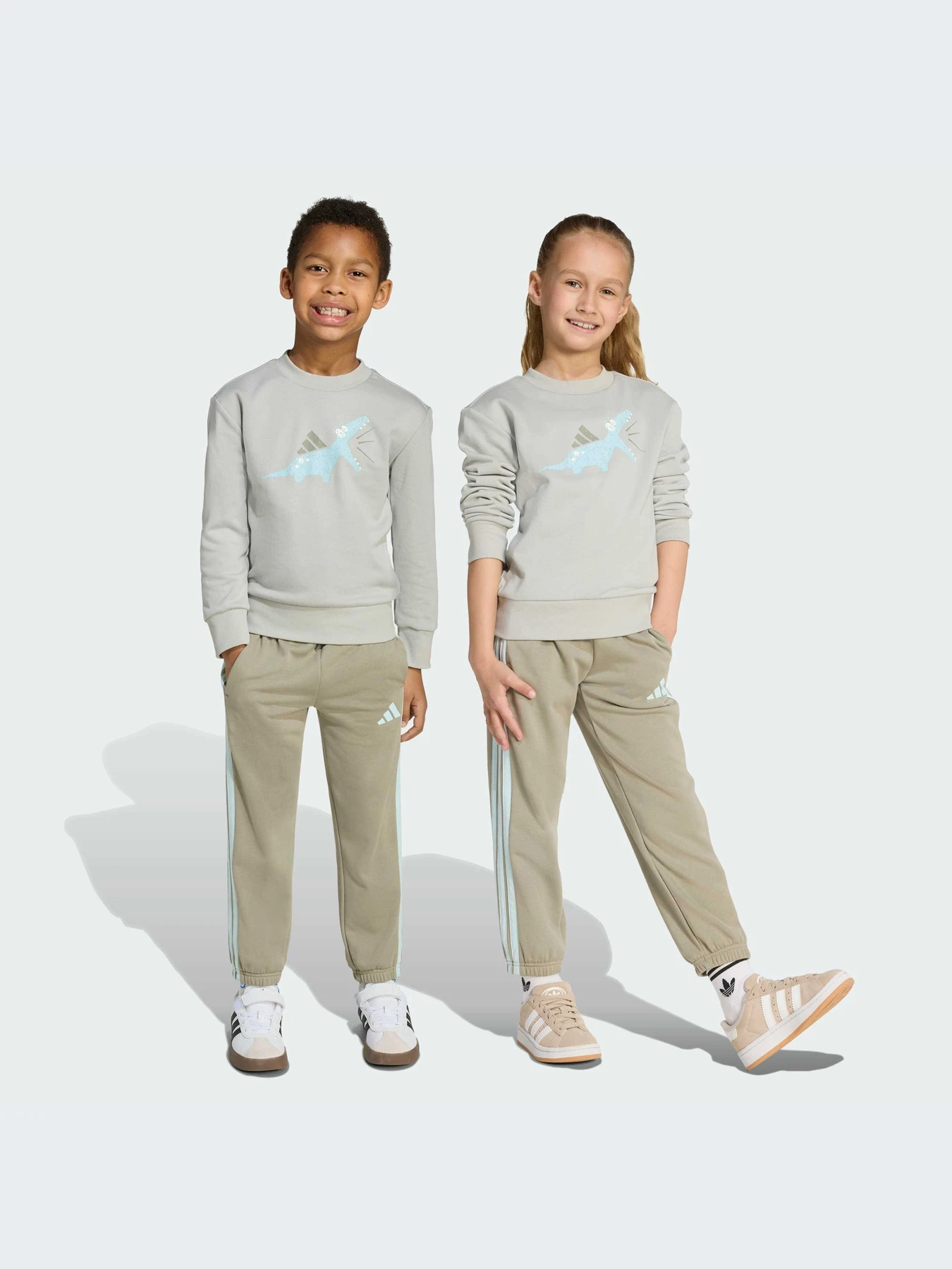Костюмы Adidas модель JV7951-KZ Костюмы Adidas модель JV7951-KZ Фото