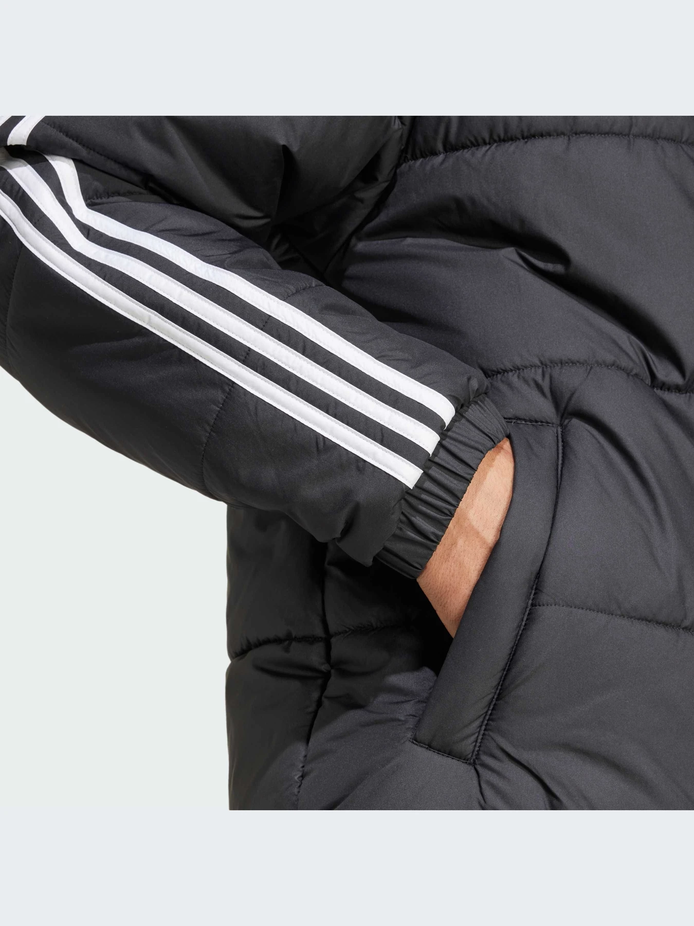 Куртки и дубленки Adidas Adicolor модель JD9071-KZ Куртки и дубленки Adidas Adicolor модель JD9071-KZ Фото