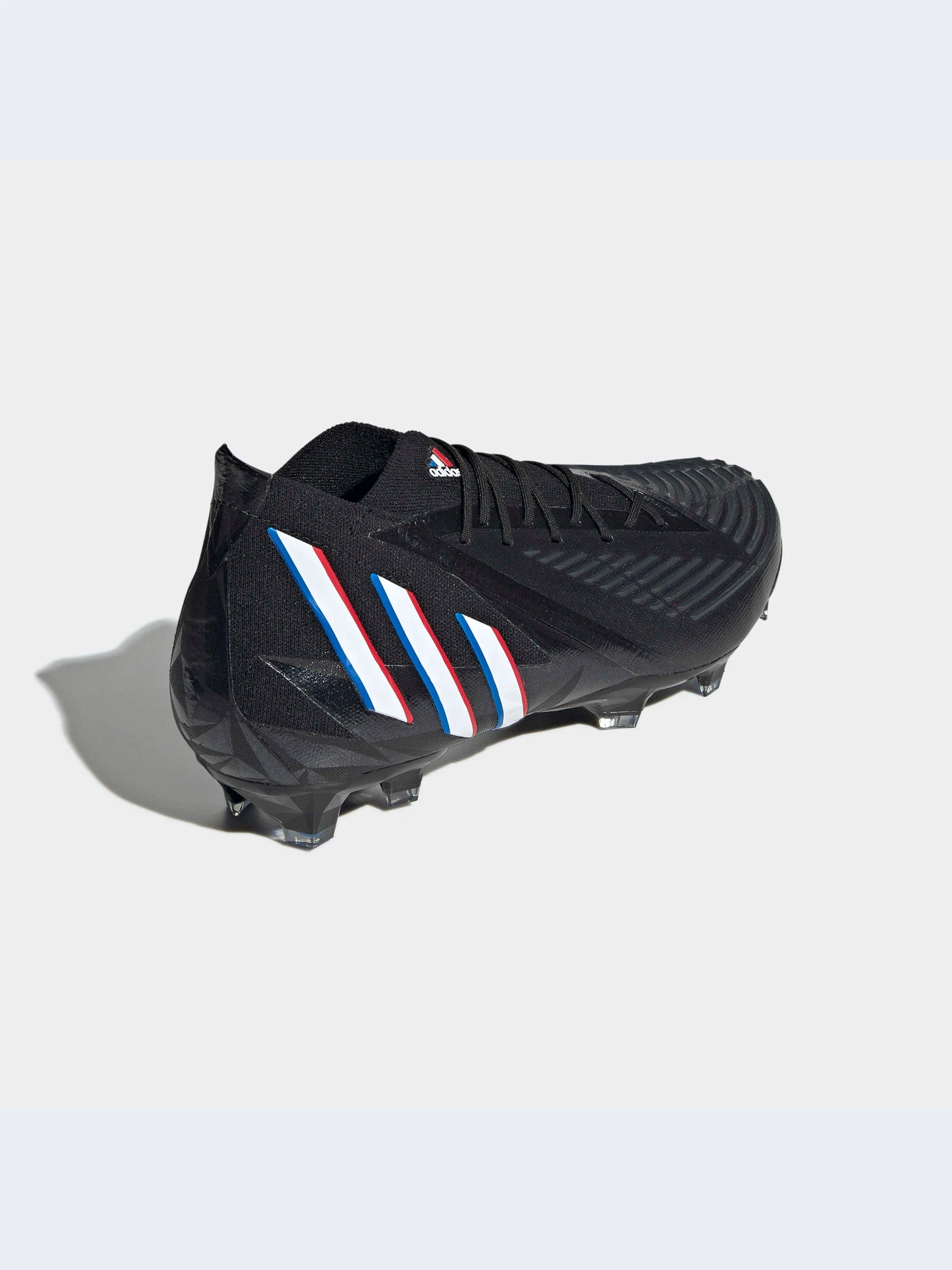 Кроссовки Adidas Predator модель H02935-KZ Кроссовки Adidas Predator модель H02935-KZ Фото