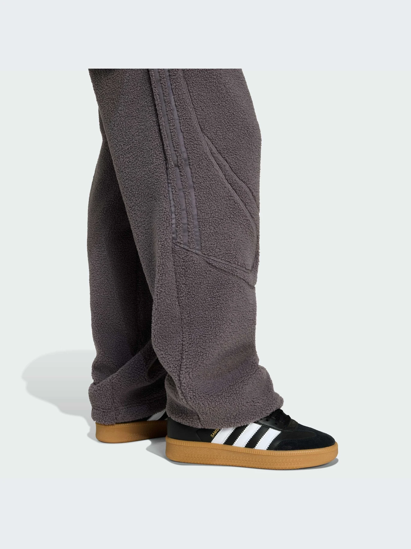 Брюки Adidas модель KR7613-KZ Брюки Adidas модель KR7613-KZ Фото