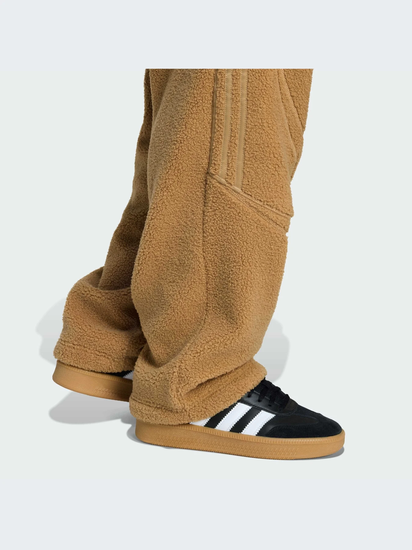 Брюки Adidas модель KR7611-KZ Брюки Adidas модель KR7611-KZ Фото