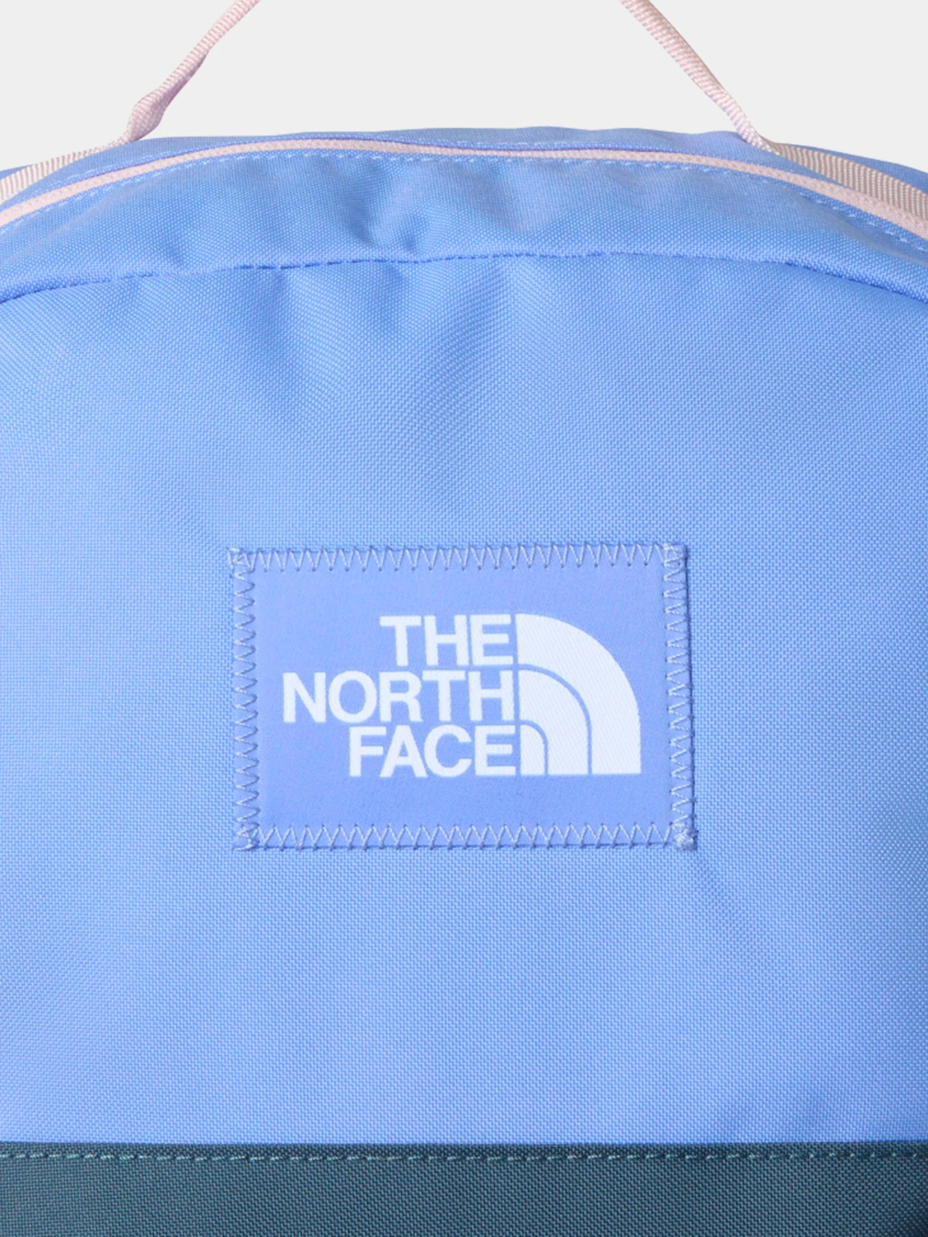 Рюкзаки The North Face модель NF0A8EEWNW61 Рюкзаки The North Face модель NF0A8EEWNW61 Фото