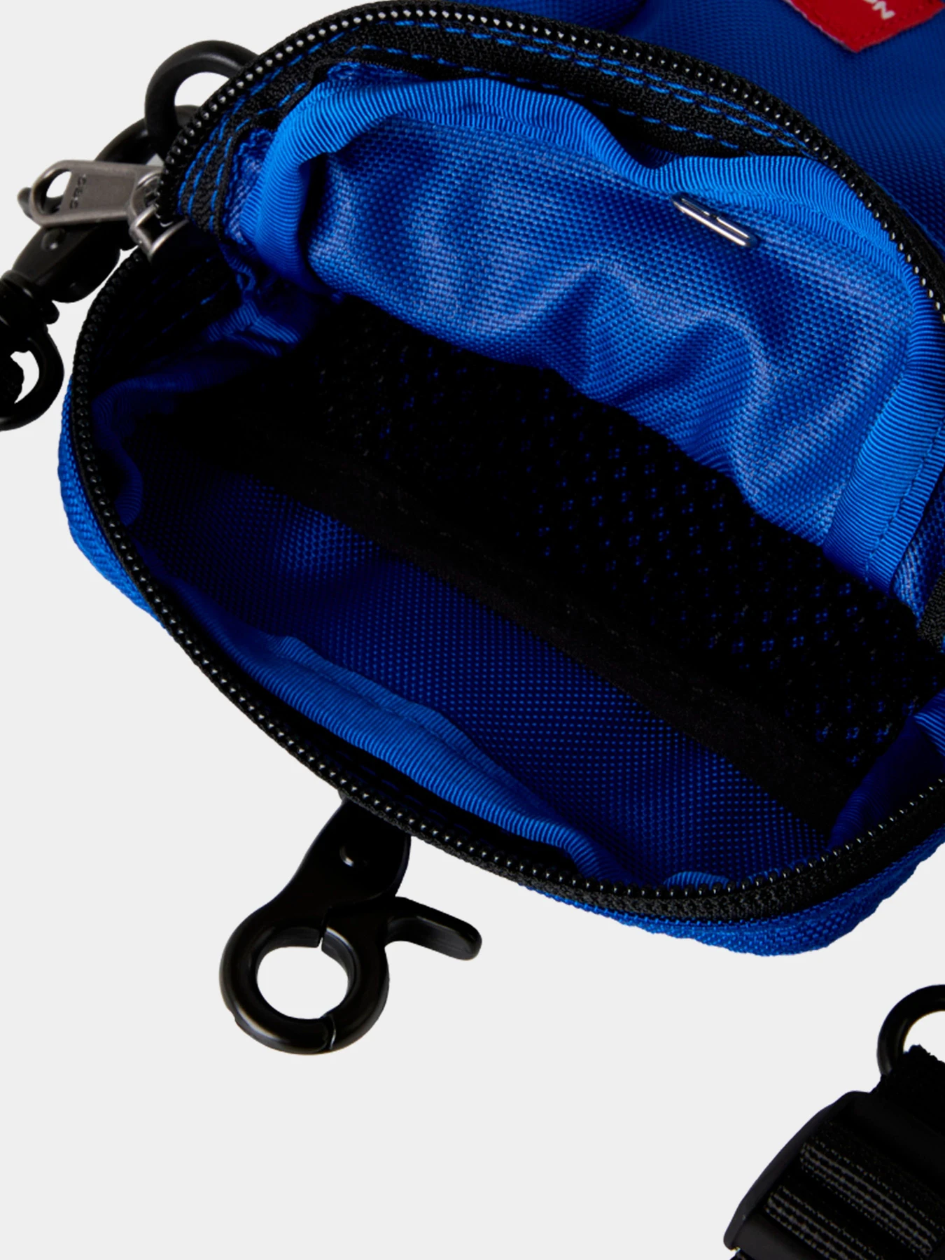 Сумки The North Face модель NF0A8EG9CZ61 Сумки The North Face модель NF0A8EG9CZ61 Фото