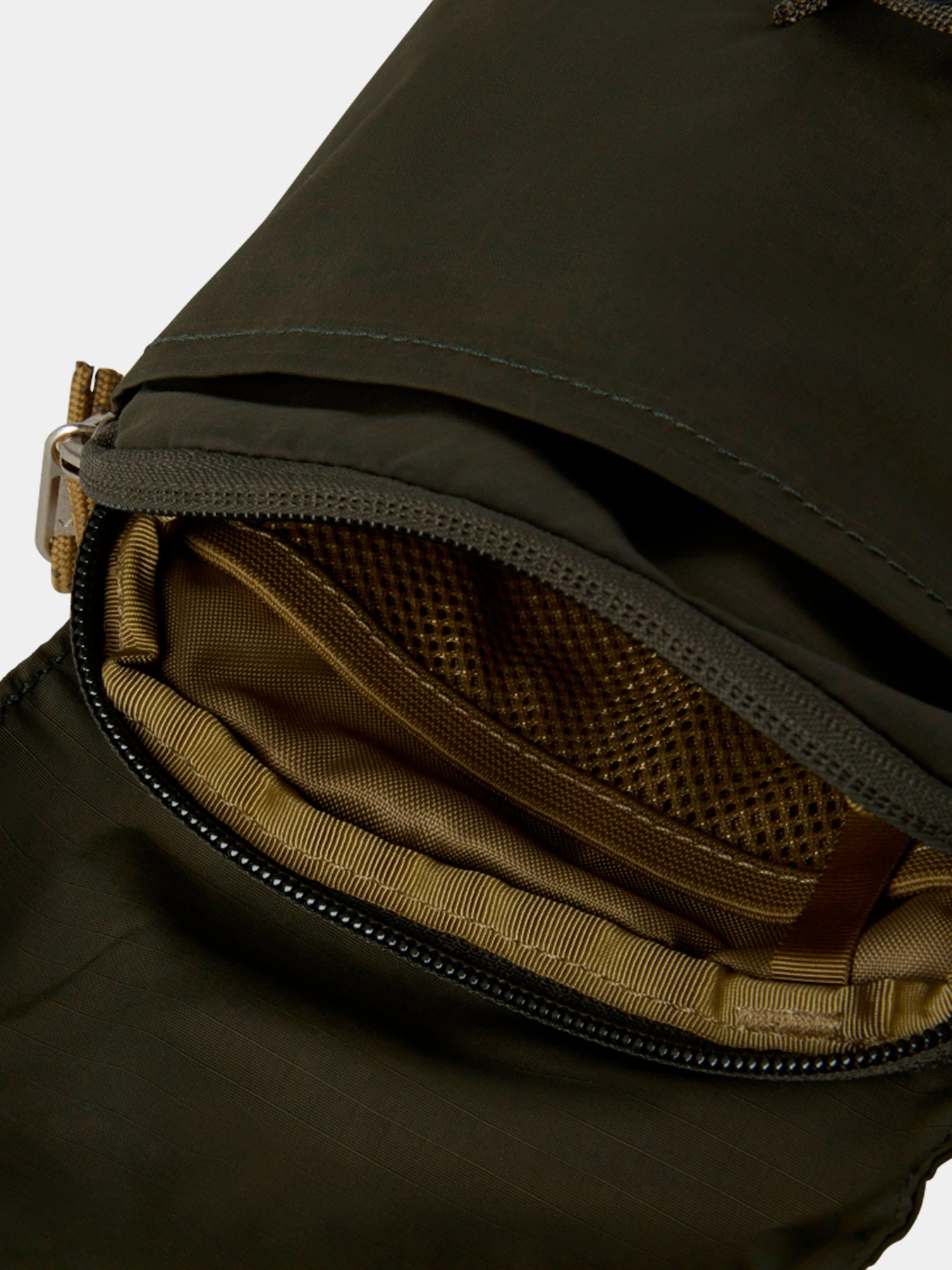 Сумки The North Face модель NF0A8EETJV41 Сумки The North Face модель NF0A8EETJV41 Фото