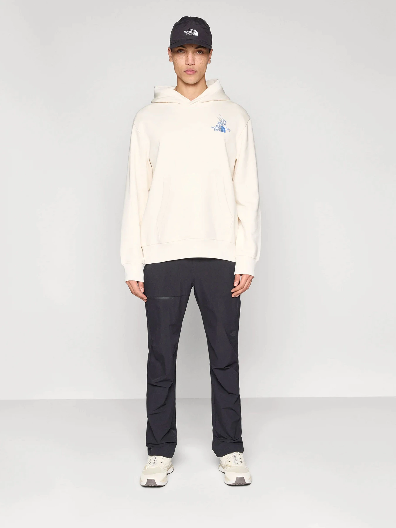 Худи и свитшоты The North Face модель NF0A8GB9QLI1 Худи и свитшоты The North Face модель NF0A8GB9QLI1 Фото