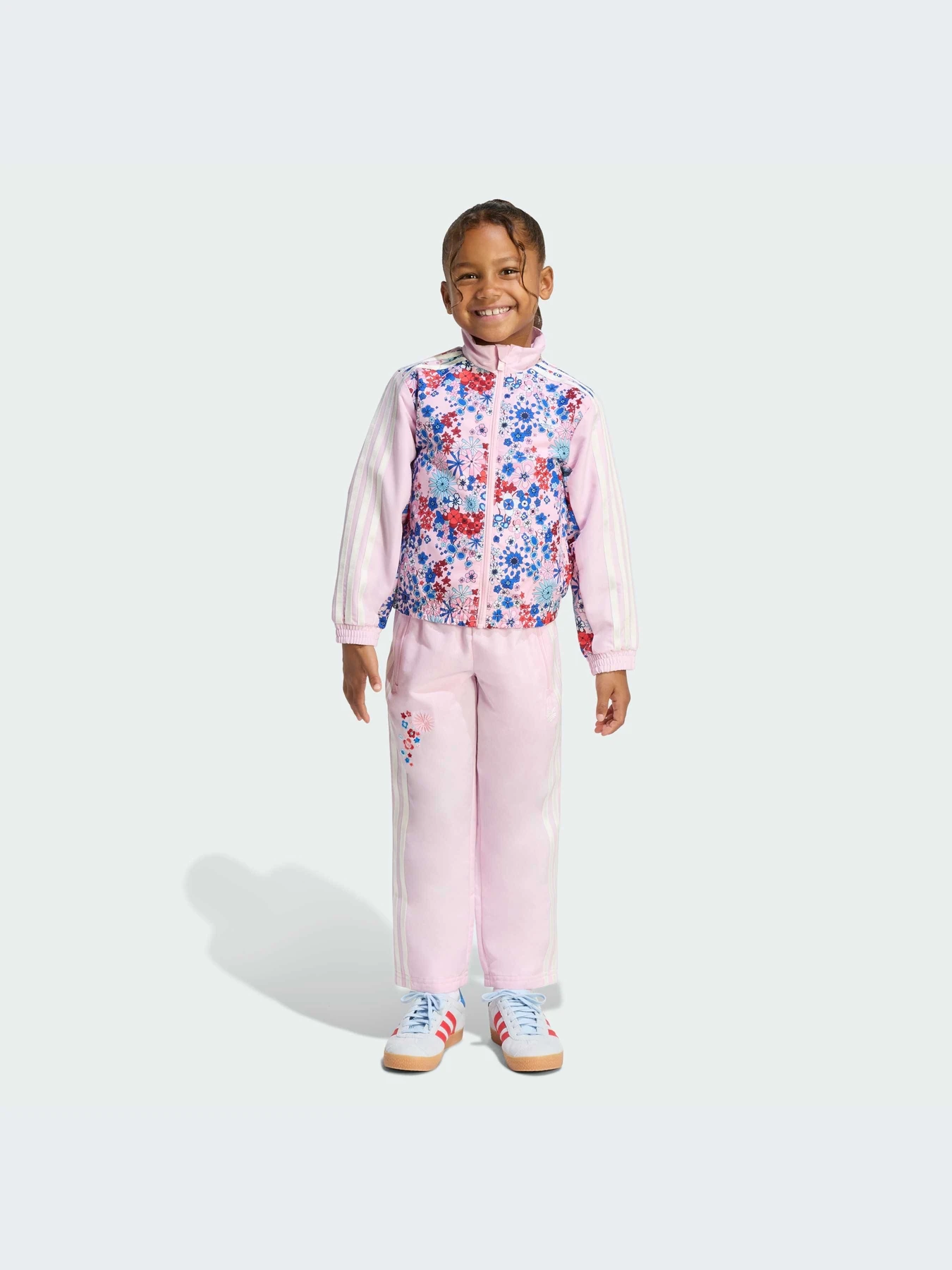 Костюмы Adidas Graphics модель KD1754-KZ Костюмы Adidas Graphics модель KD1754-KZ Фото