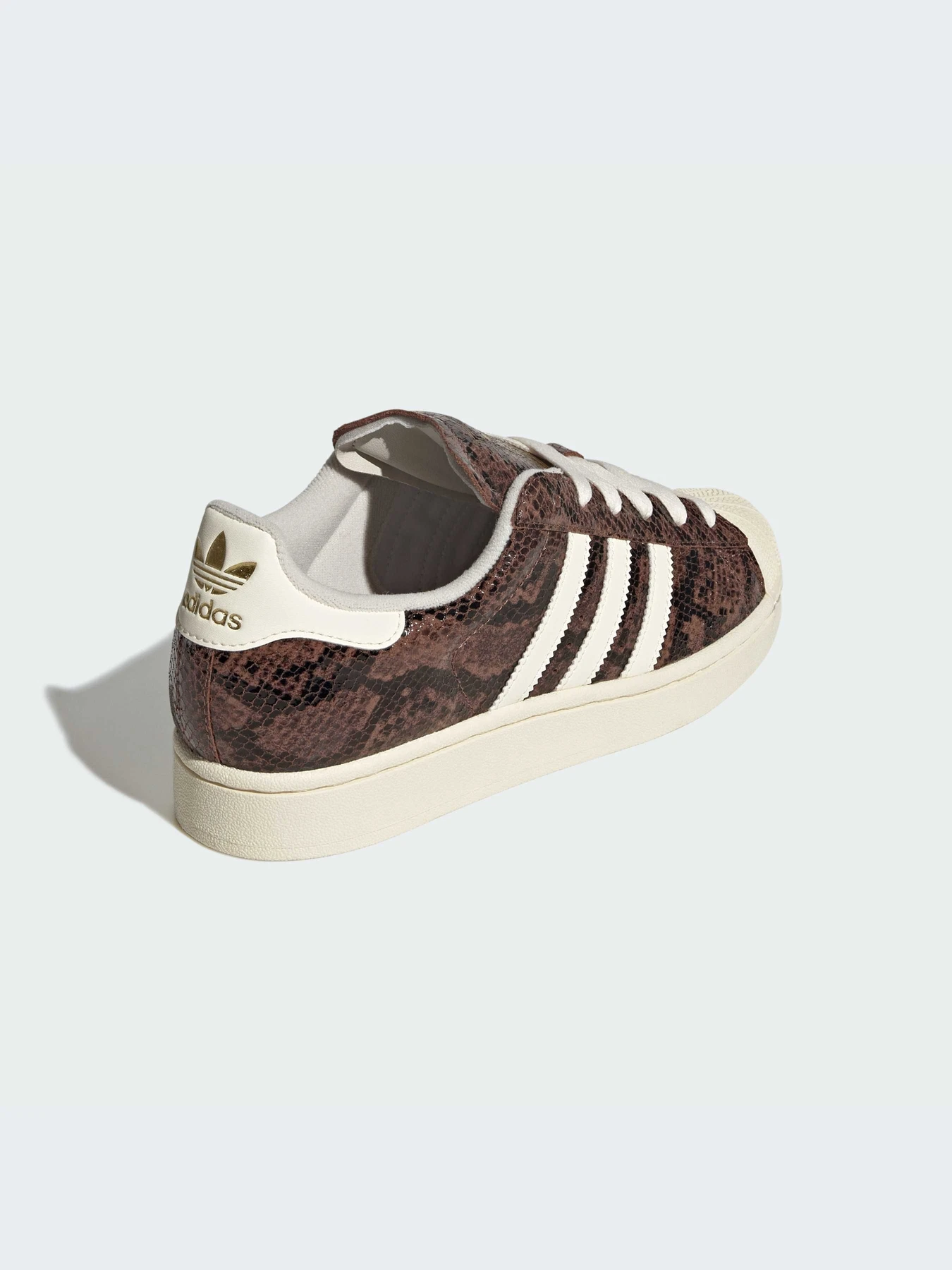 Кроссовки Adidas Superstar модель JP8158-KZ Кроссовки Adidas Superstar модель JP8158-KZ Фото