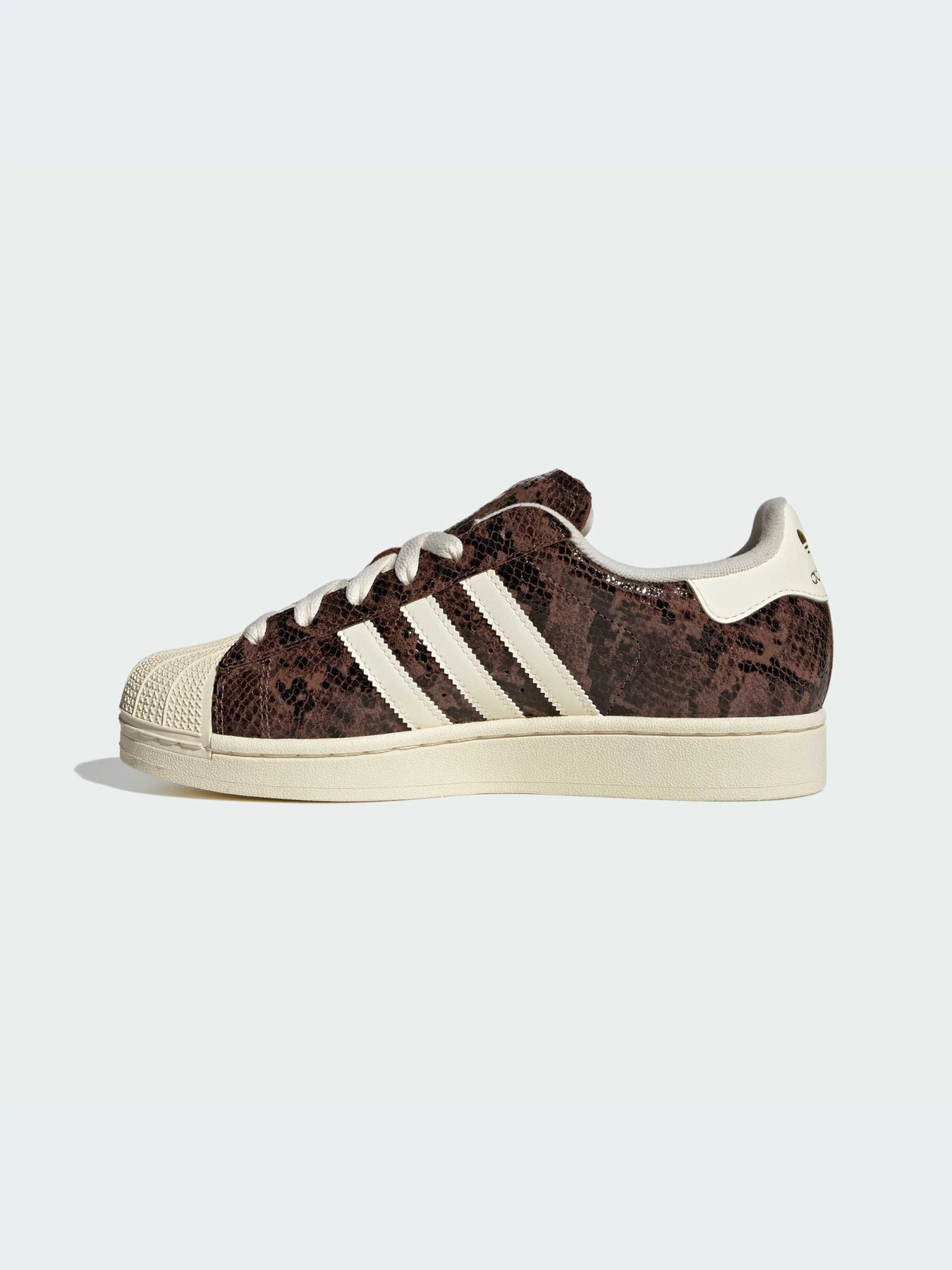 Кроссовки Adidas Superstar модель JP8158-KZ Кроссовки Adidas Superstar модель JP8158-KZ Фото